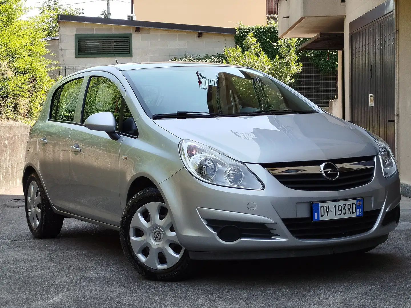Opel Corsa Corsa 1.2 BENZINA 80cv / 50.000km / Neopatentati Argento - 1