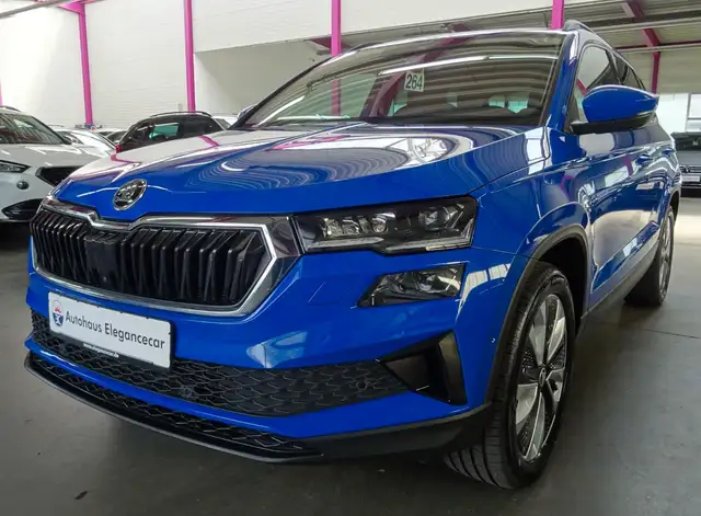 Skoda Karoq KAROQ 2.0 TDI 4x4*MATRIX LED*DIGI*AHK*ACC*KEY*