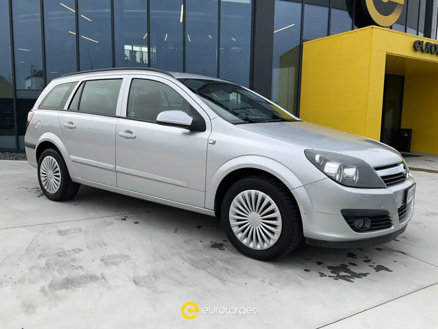 Opel Astra 1.6 16V Twinport Station Wagon Enjoy Silber - 1