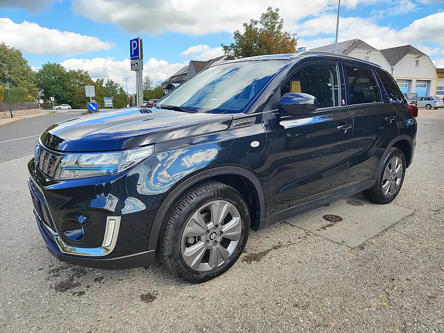 Suzuki Vitara 1,5 Hybrid ALLGRIP 6AGS shine Schwarz - 2