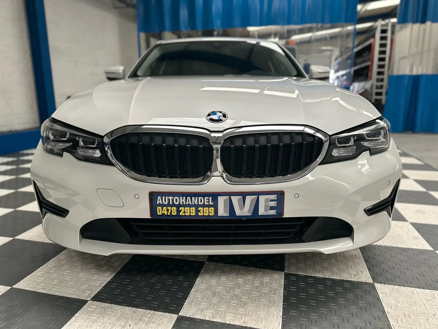 BMW 330 330eA PHEV Blanc - 2