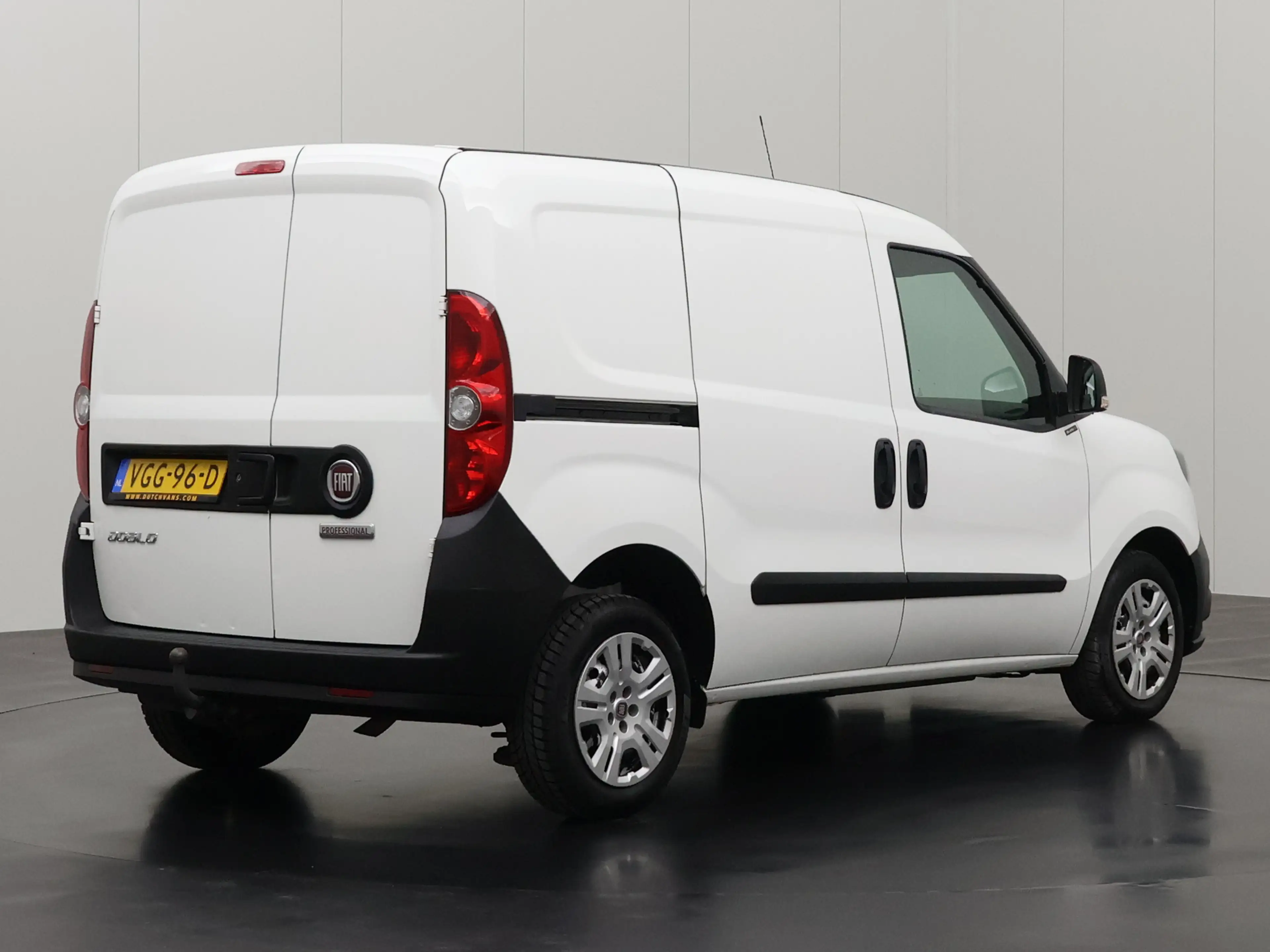 Fiat Doblo 1.6MJ 105PK | 3-Zits | Airco | Cruise | Betimmerin — photo 2