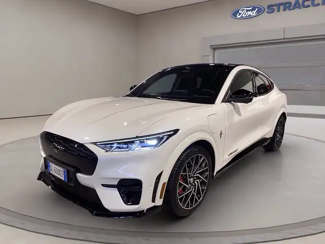 Ford Mustang Mach-E extended range GT awd 487cv auto