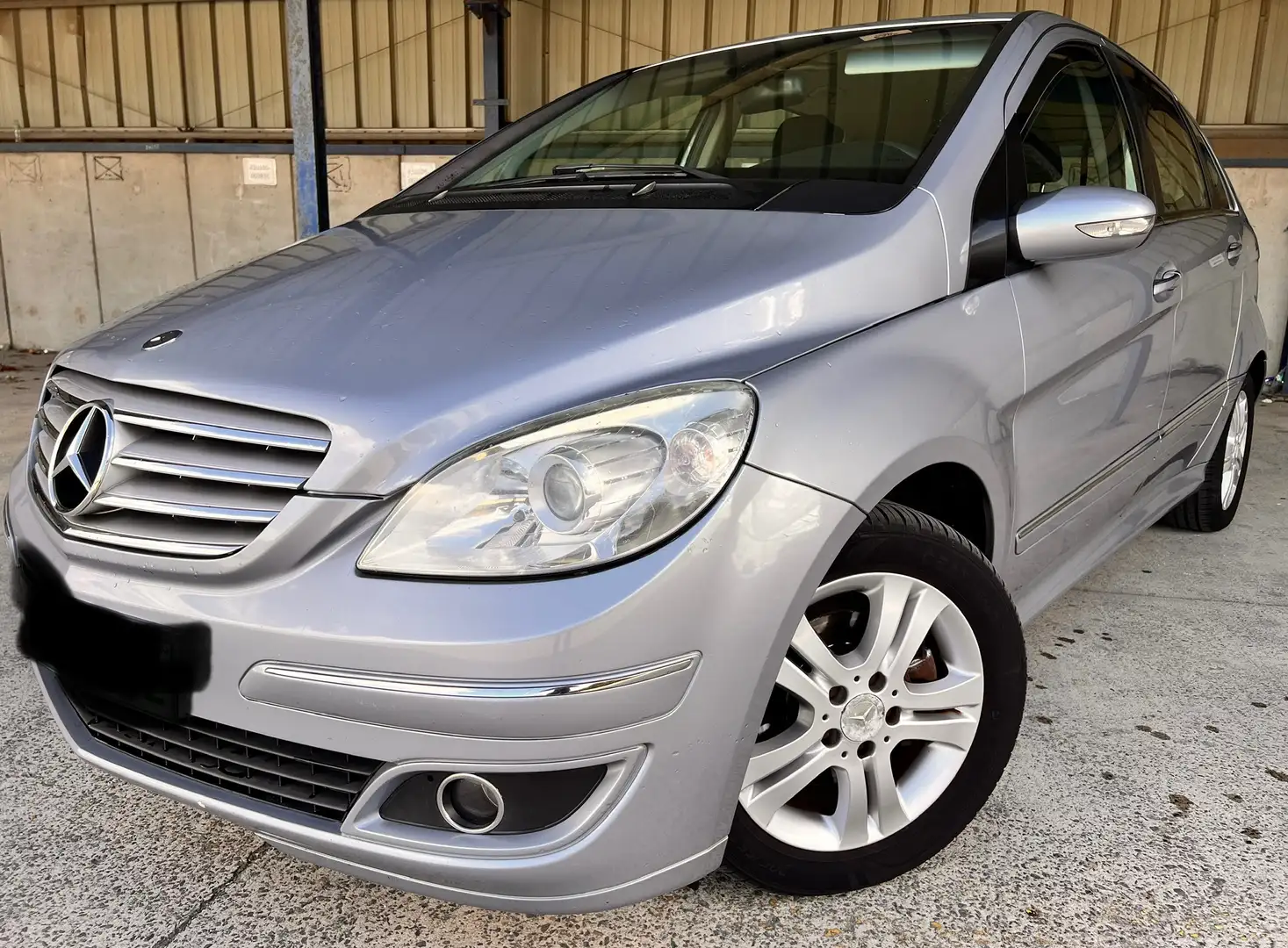 Mercedes-Benz B 180 2L / Diesel / Airco / Prêt à immatriculer Grau - 1