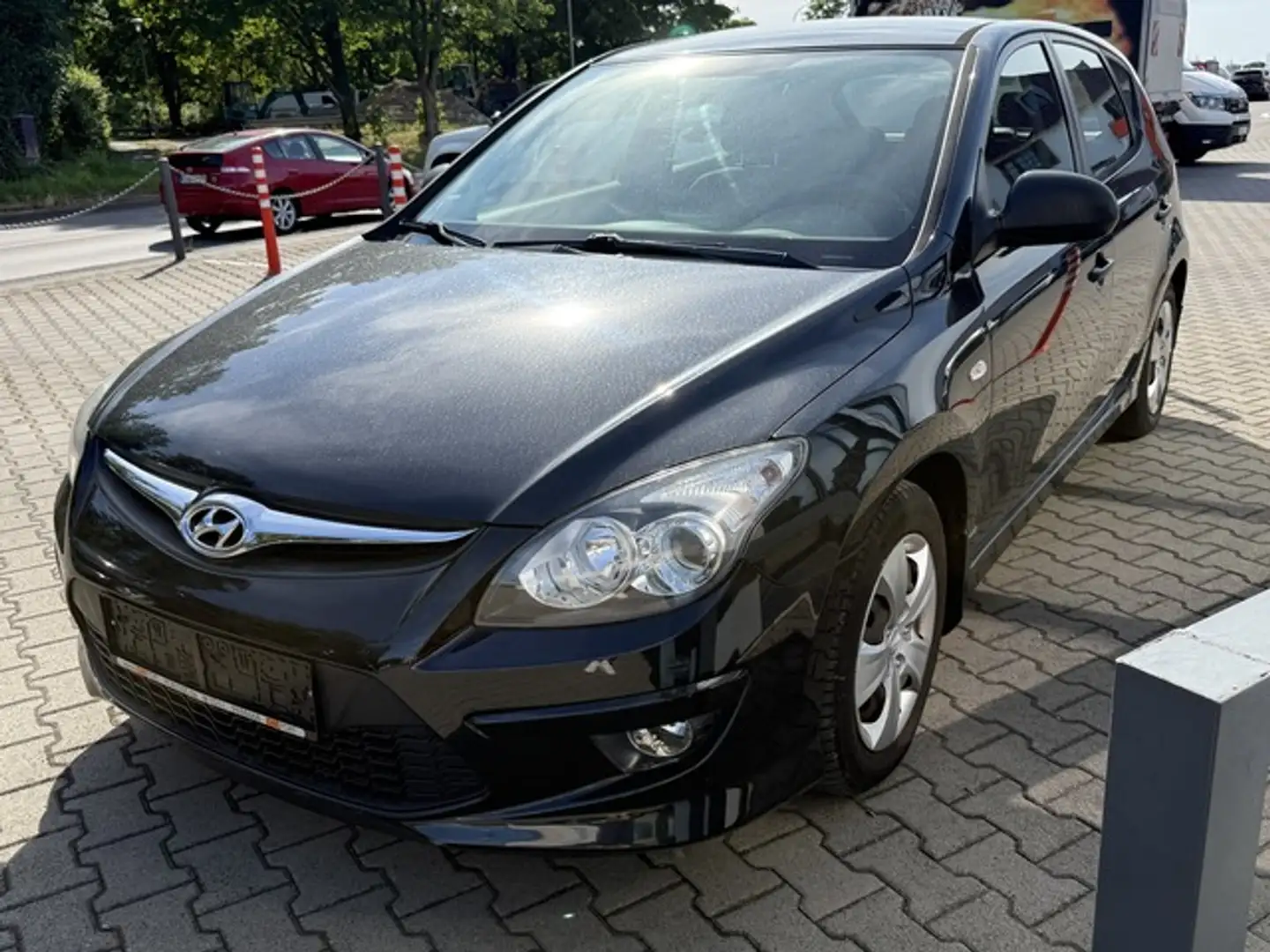 Hyundai i30 Classic Noir - 1