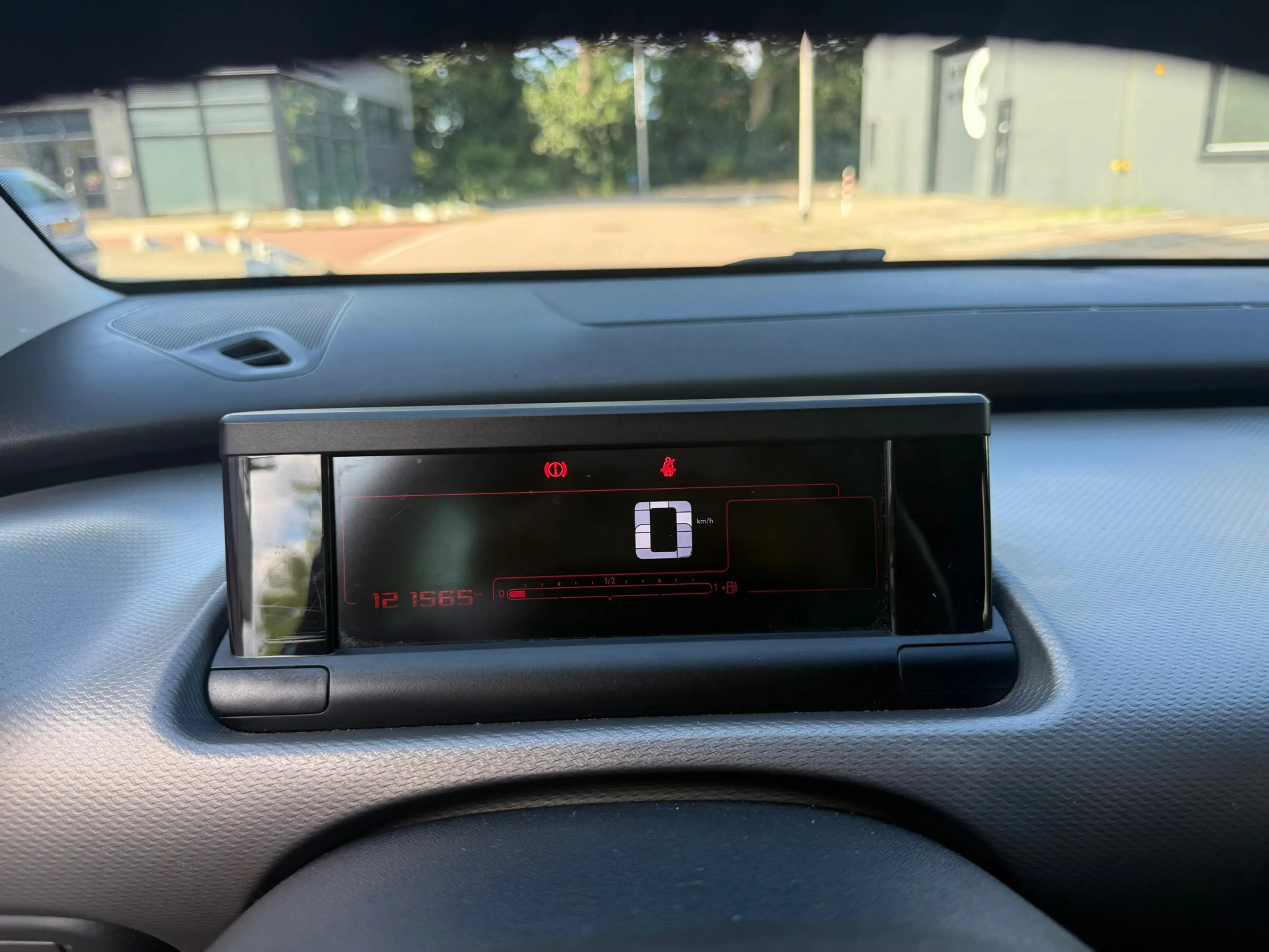 Citroen C4 Cactus 1.2 VTi Feel Clima Volledig onderhouden — photo 11