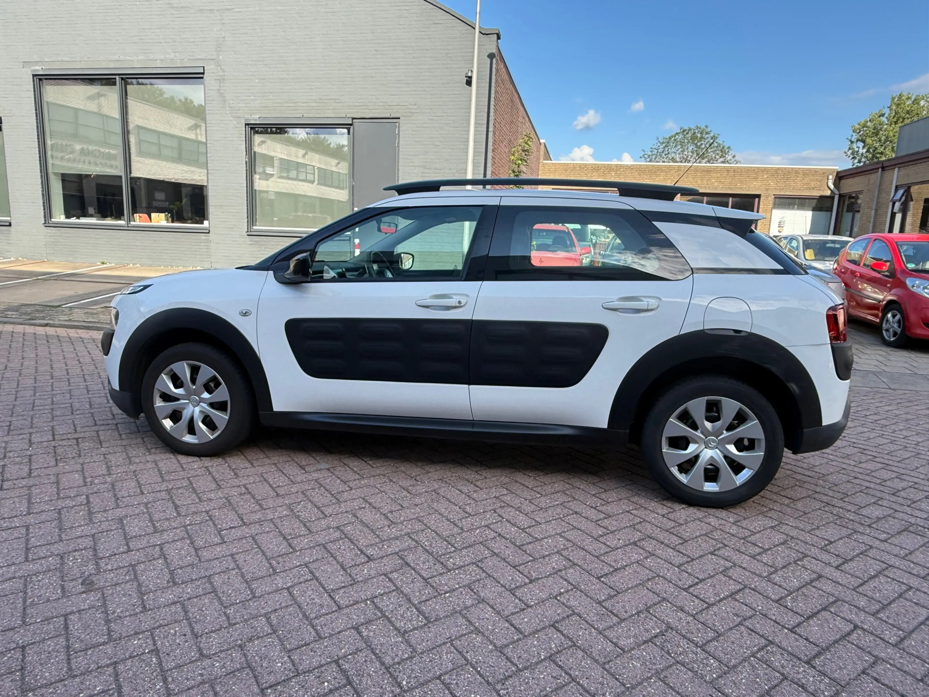 Citroen C4 Cactus 1.2 VTi Feel Clima Volledig onderhouden — photo 6