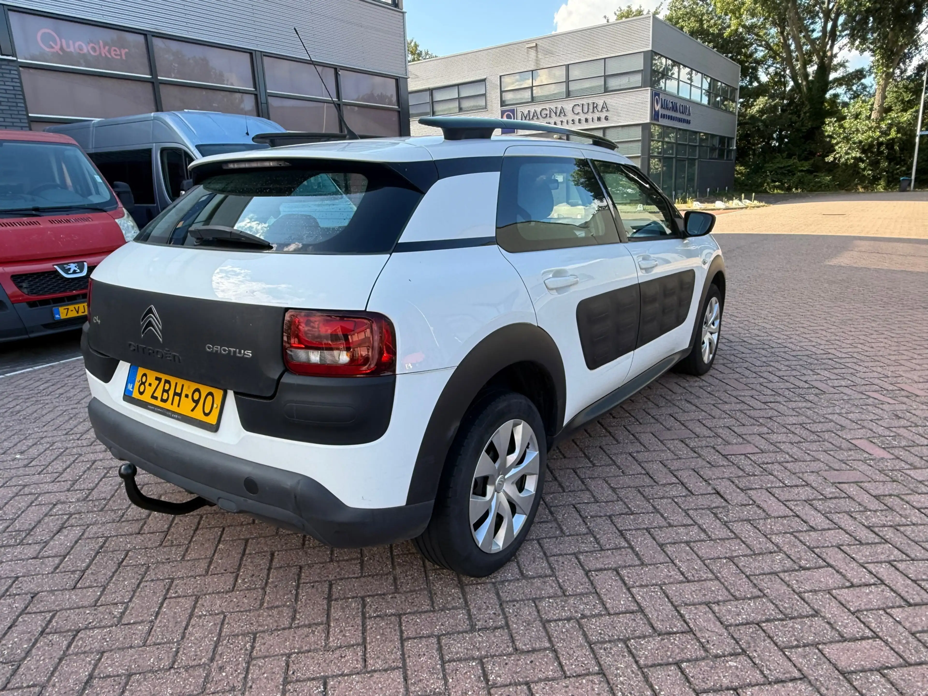 Citroen C4 Cactus 1.2 VTi Feel Clima Volledig onderhouden — photo 3