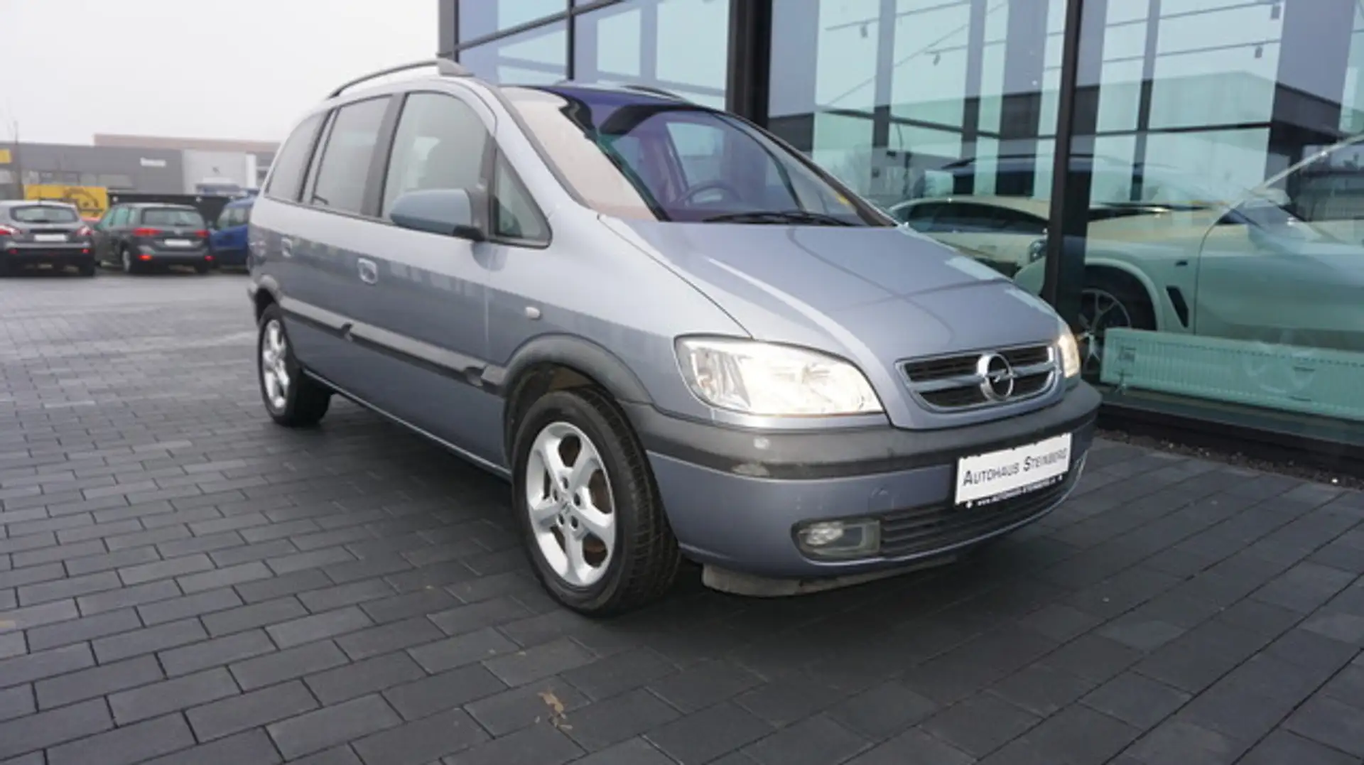 Opel Zafira KLIMAAUTOMATIK+AHK+7 SITZE+TÜV ASU NEU Comfort Grau - 2
