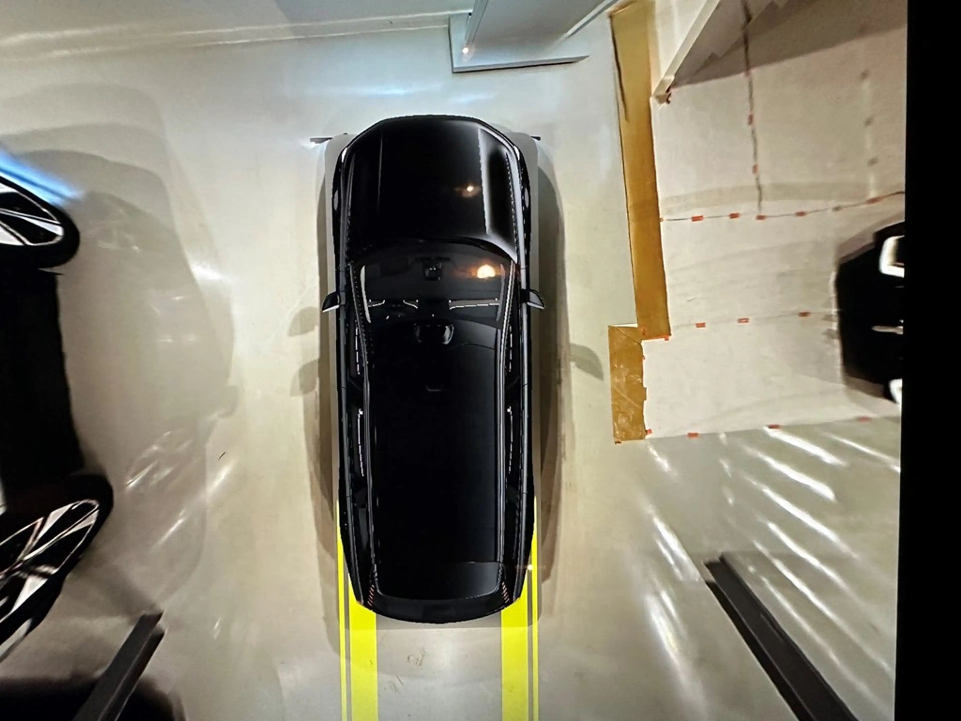 Volvo EX90 Recharge Twin Ultra + LUCHTVERING — photo 11