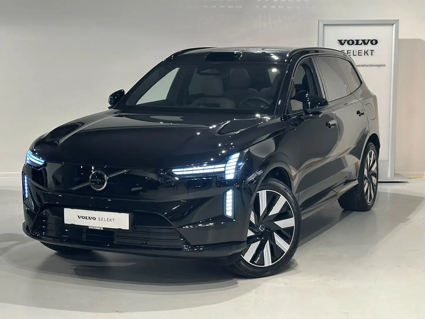 Volvo EX90 Recharge Twin Ultra + LUCHTVERING Чорний - 1