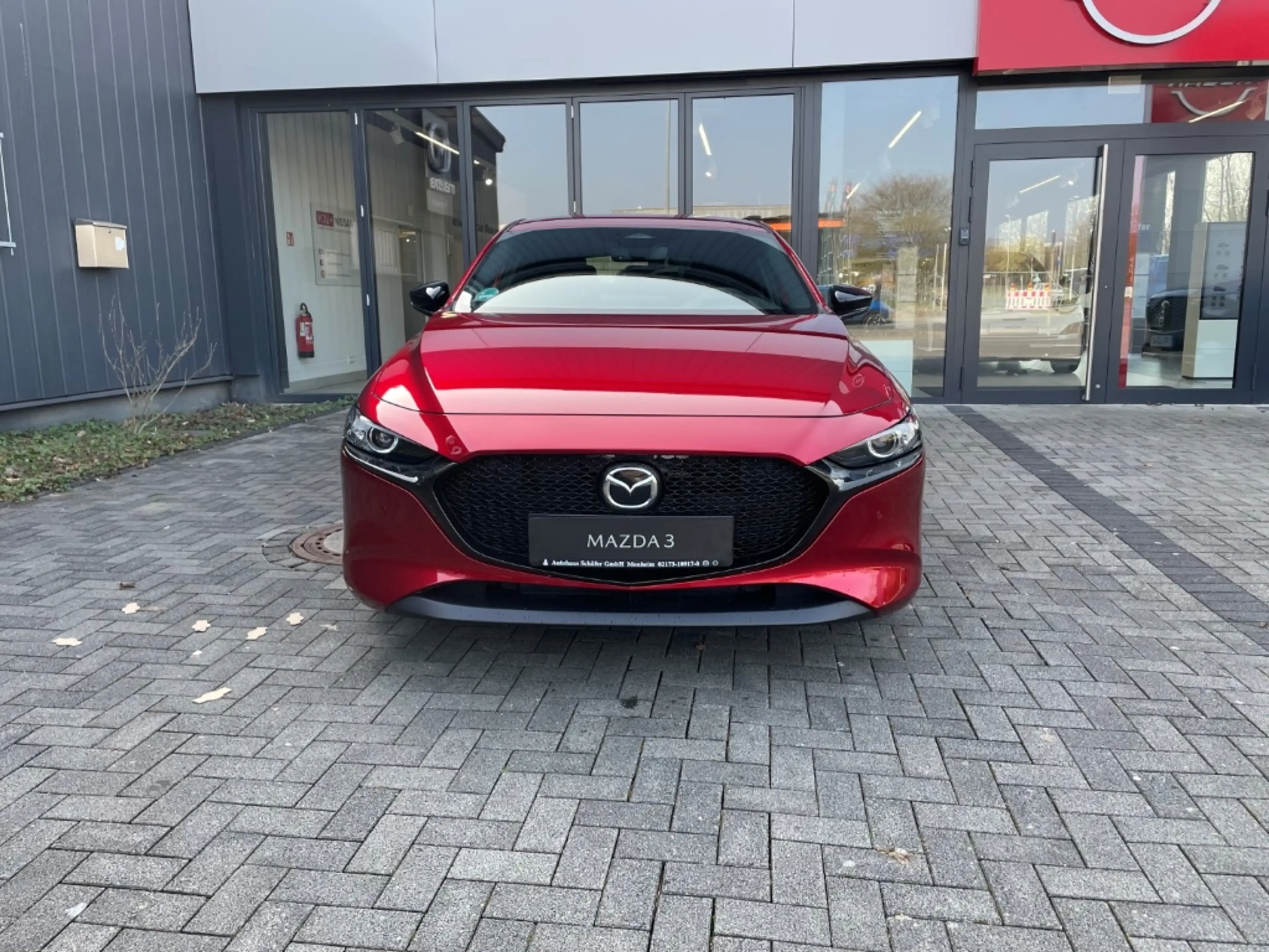Mazda 3 HOMURA e-Skyactiv-G 140PS 6MT HUD Navi LED Blendfr — photo 2