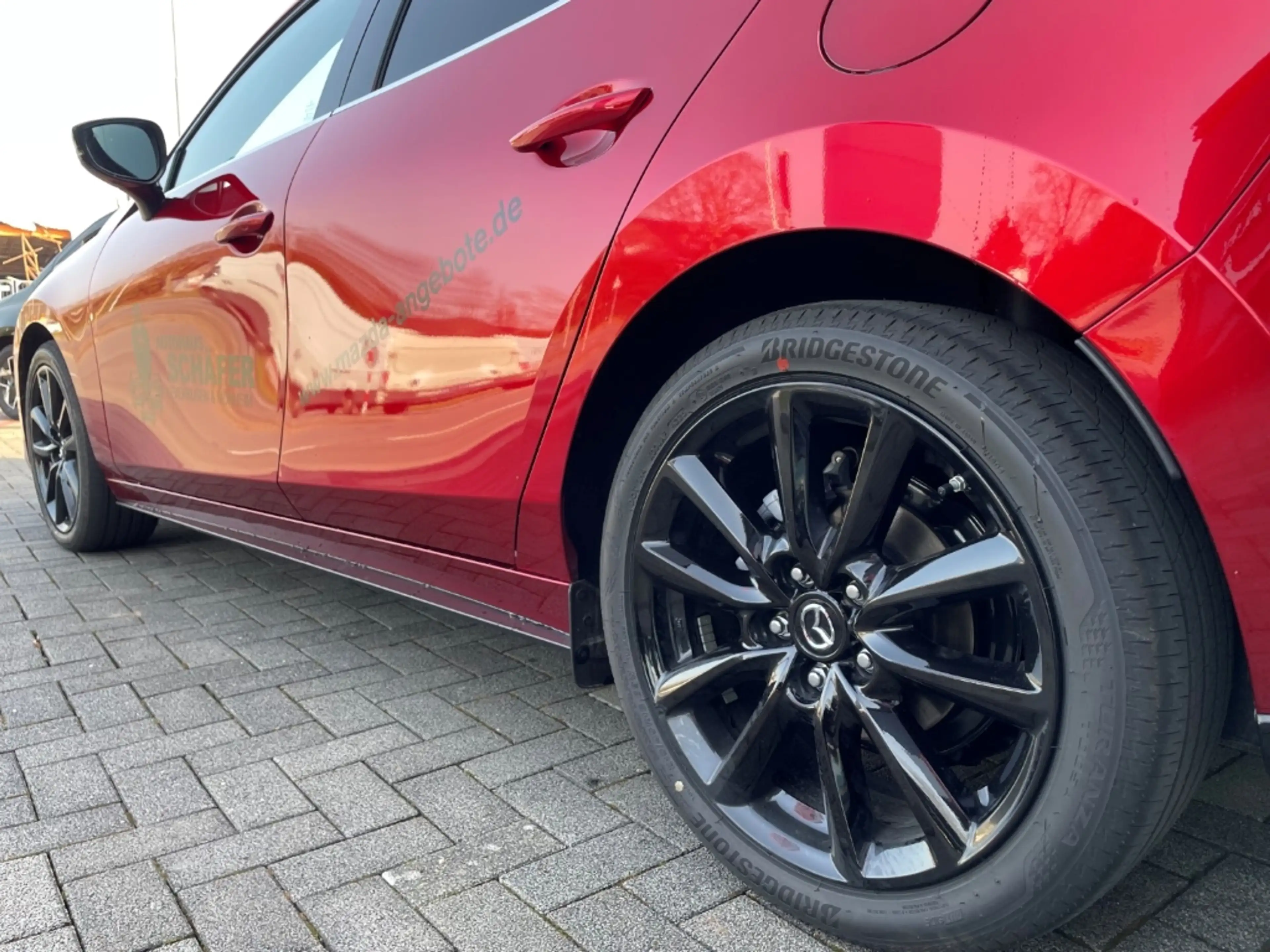 Mazda 3 HOMURA e-Skyactiv-G 140PS 6MT HUD Navi LED Blendfr — photo 12