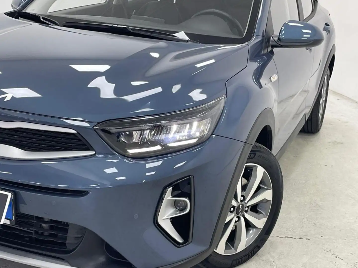Kia Stonic 1.0 T-GDi 100 CV MHEV MT Urban Blu/Azzurro - 2