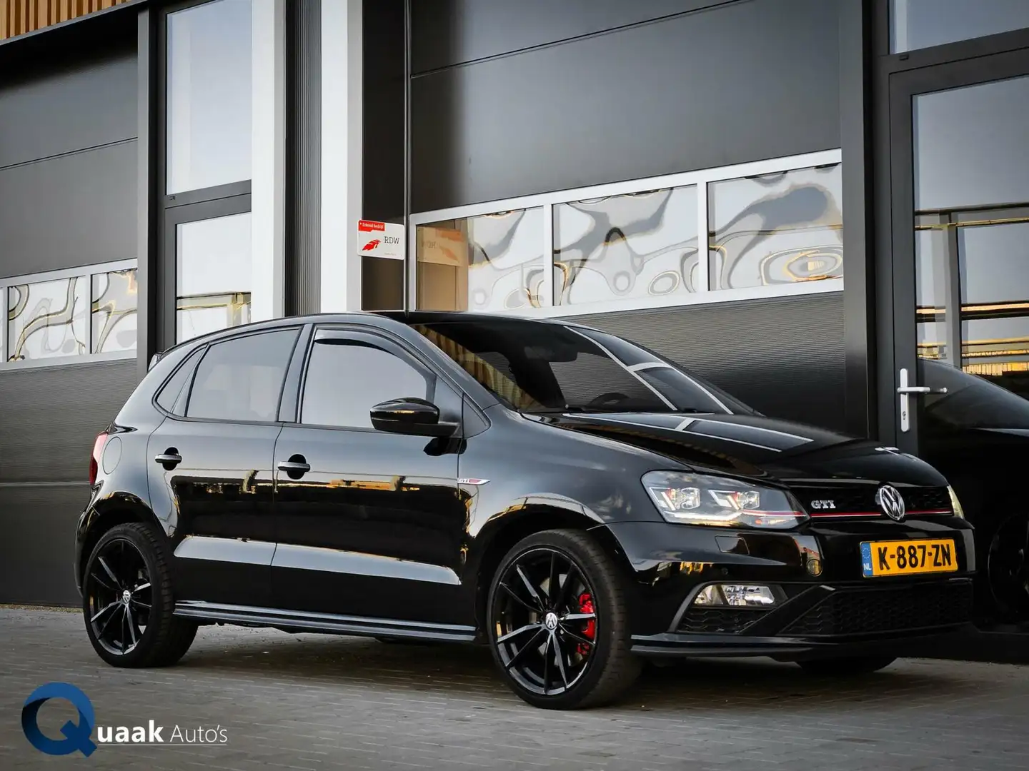 Volkswagen Polo GTI 1.8 TSI | STOELVERW | NW WATERPOMP | LED | SPORT | Fekete - 1