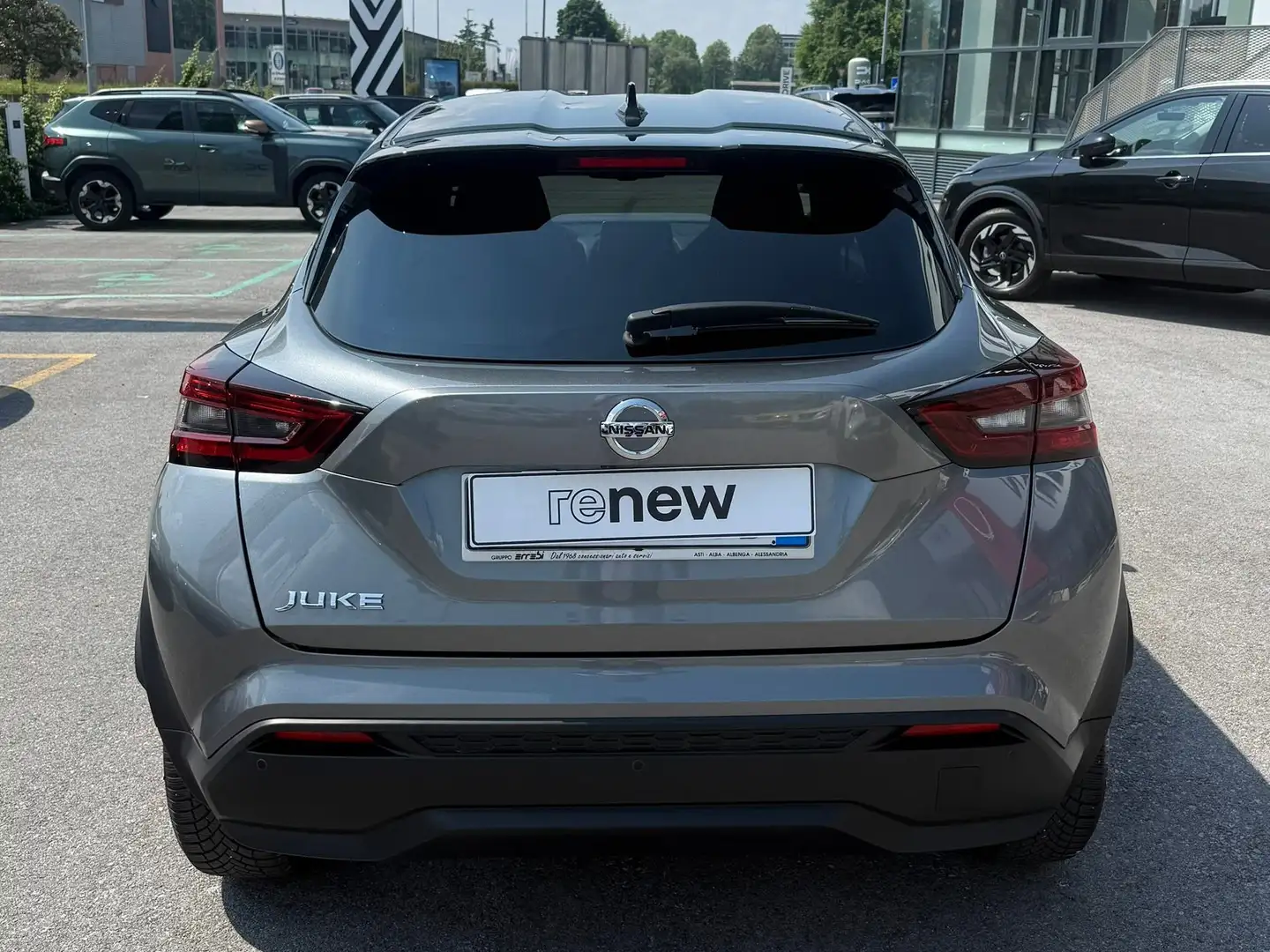 Nissan Juke Juke 1.0 dig-t N-Connecta 114cv - 2