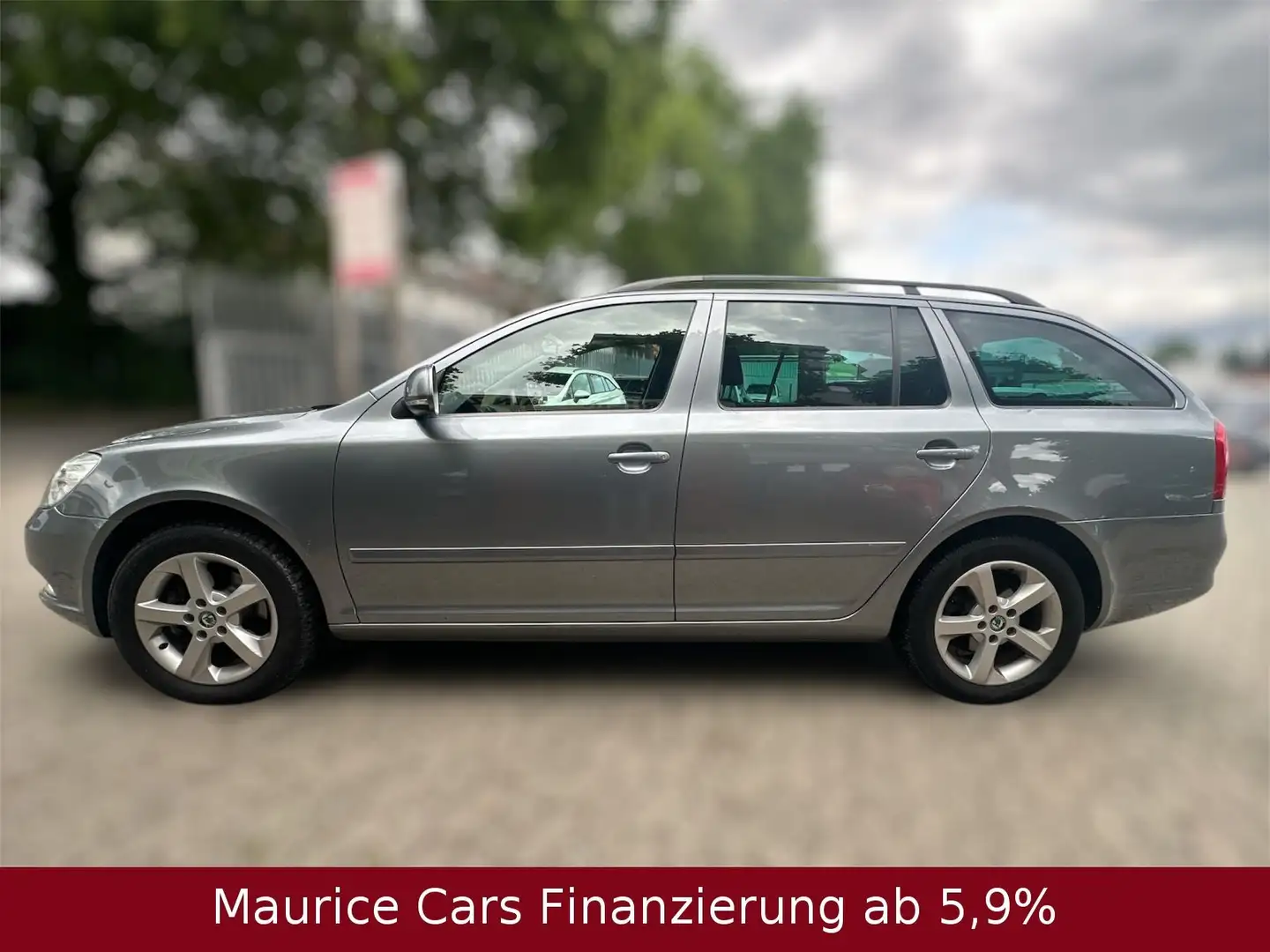 Skoda Octavia Combi Best of*2.0*TDI*DPF* Grijs - 2