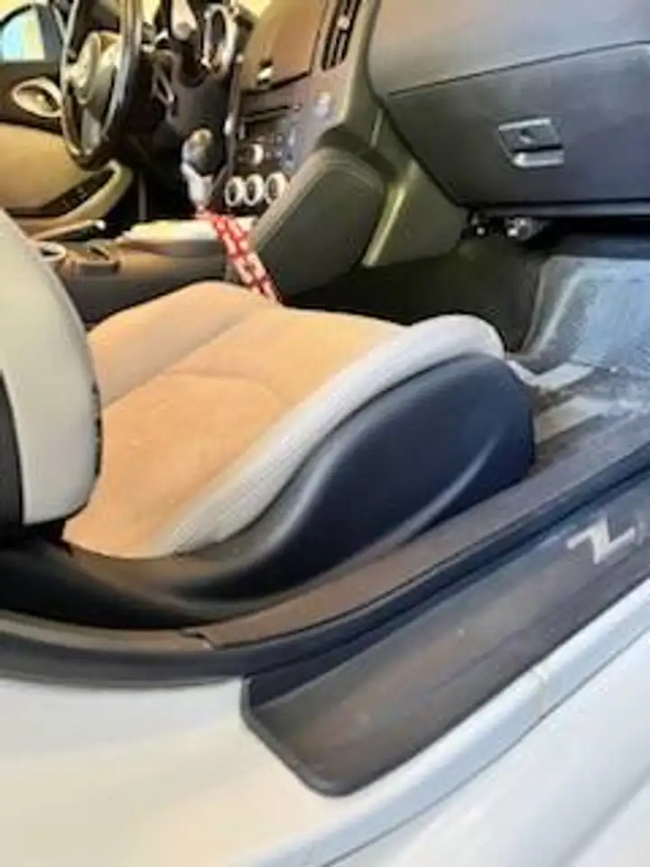 Nissan 370Z снимка Nissan 370Z