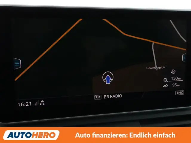 Audi Q5 view 22