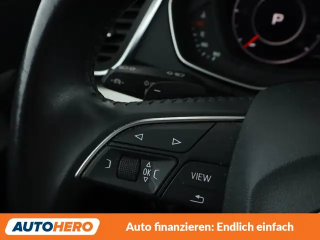 Audi Q5 view 29