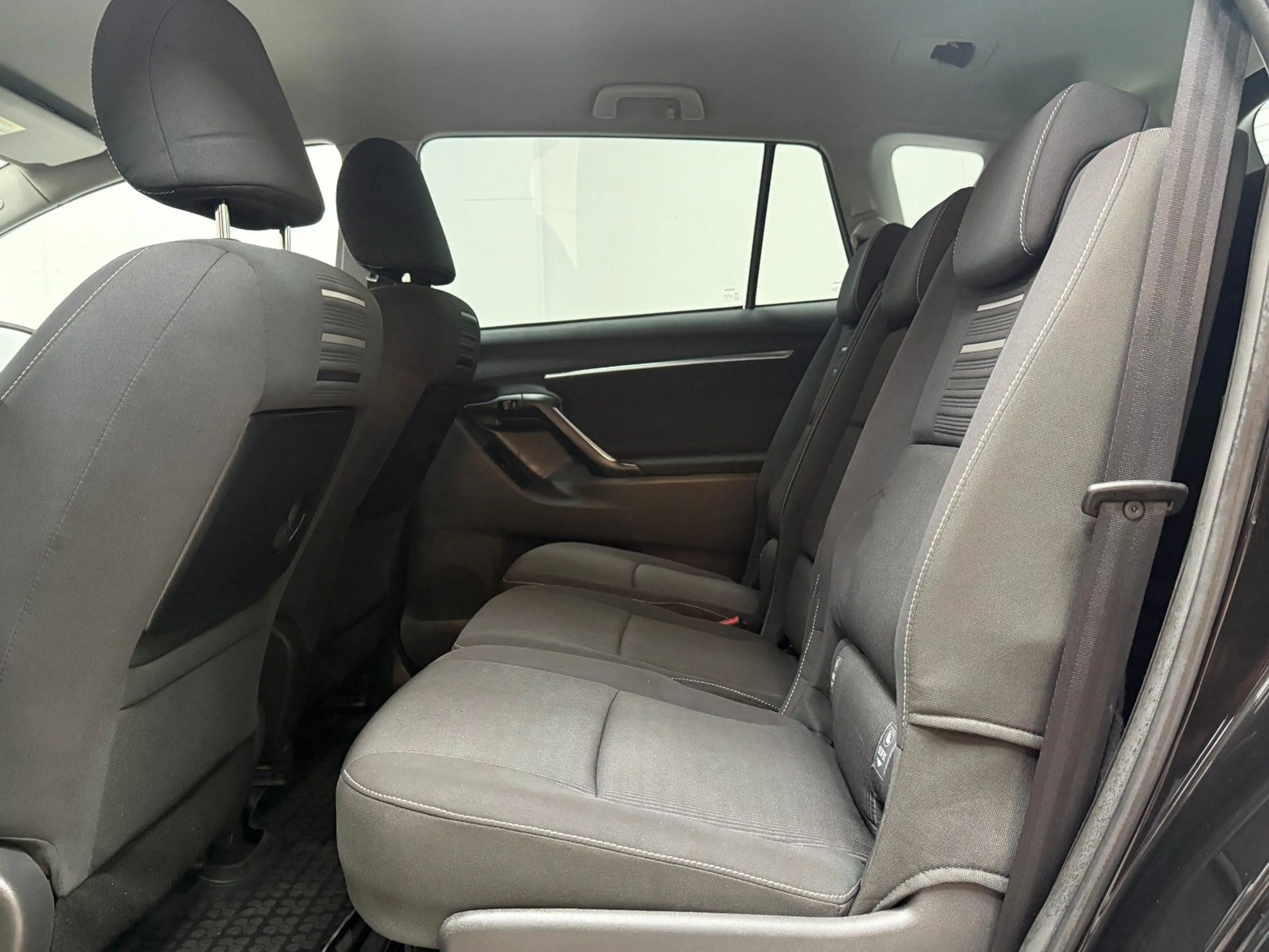 Toyota Verso 1.6D-D4 Edition-S/NAVI/TEMPOMAT/KAMERA/AHK — photo 14