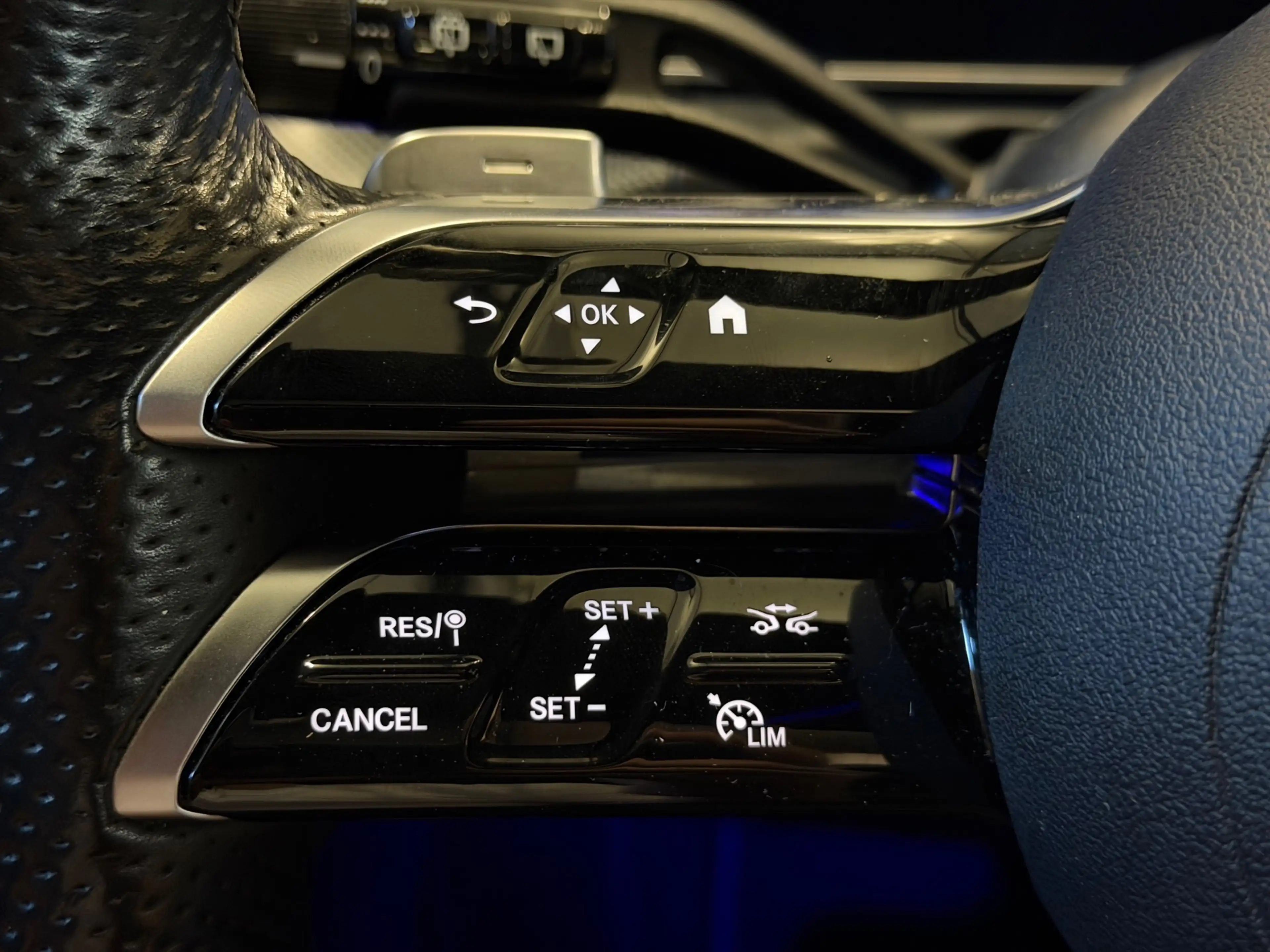 Mercedes-Benz C 300 Estate e AMG Line|C43 PACK|PANO|BURMESTER|BOMVOL! — photo 20