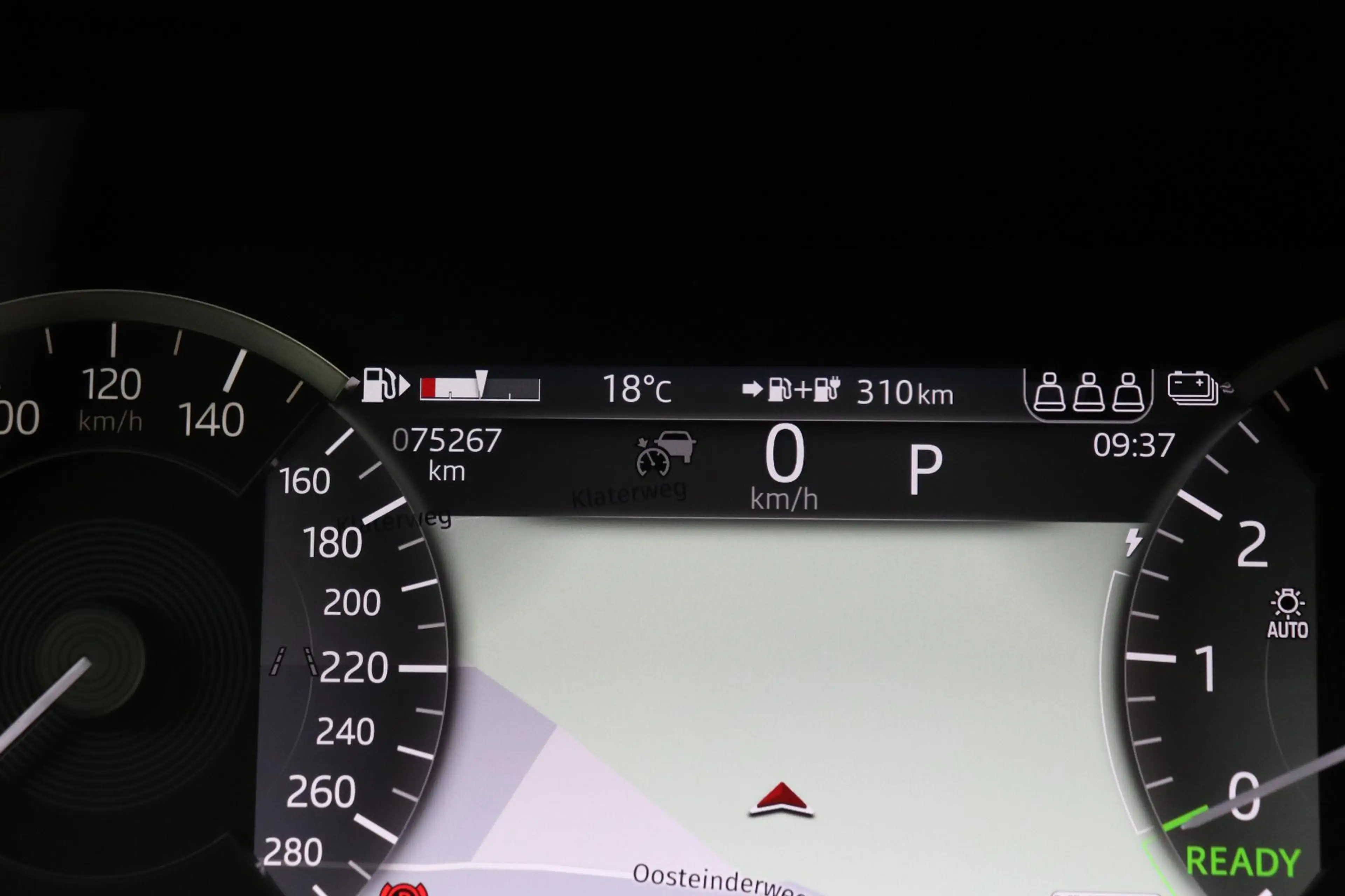 Land Rover Range Rover Evoque 1.5 P300e AWD R-Dynamic SE | Panoramadak | Trekhaa — photo 21