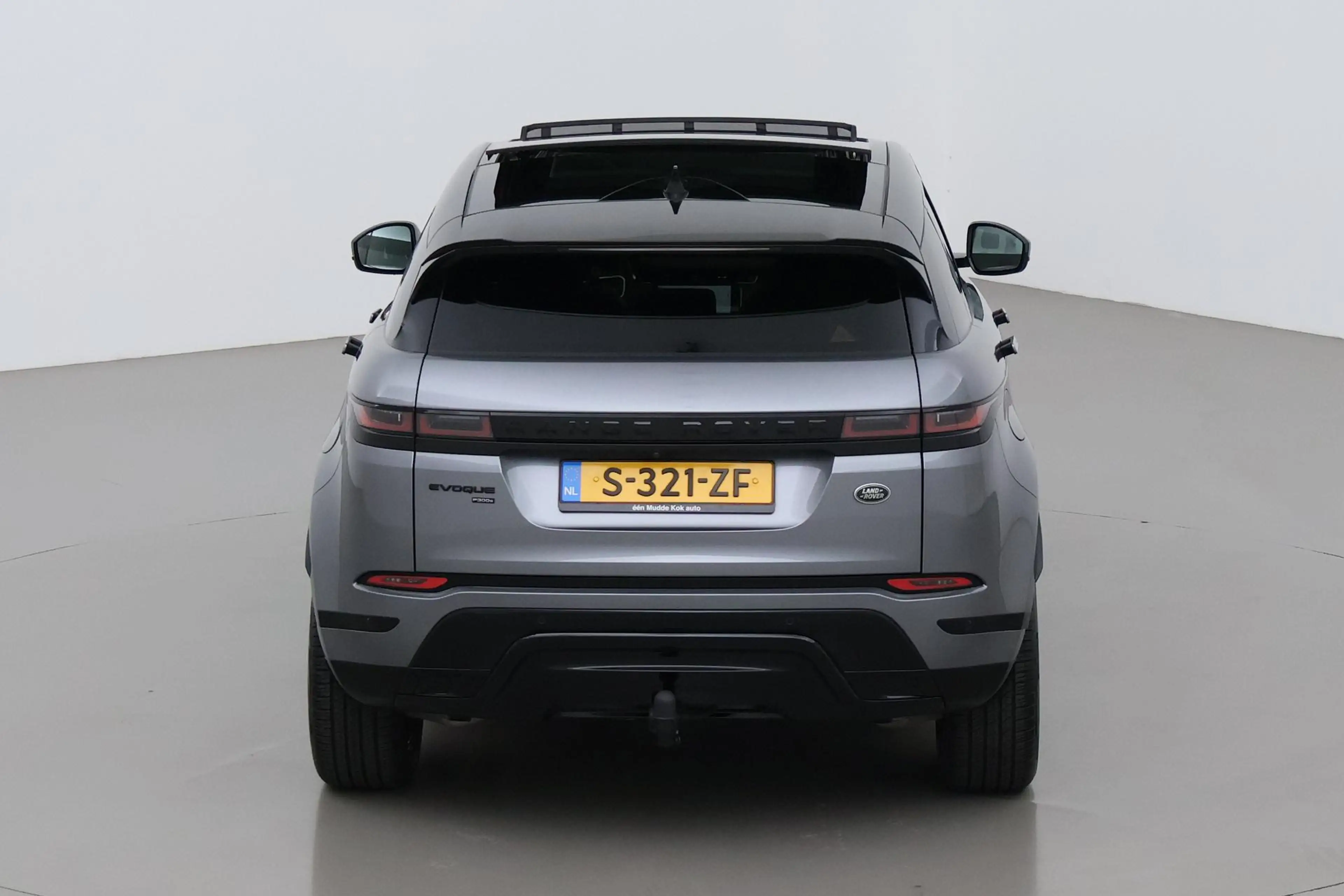 Land Rover Range Rover Evoque 1.5 P300e AWD R-Dynamic SE | Panoramadak | Trekhaa — photo 9