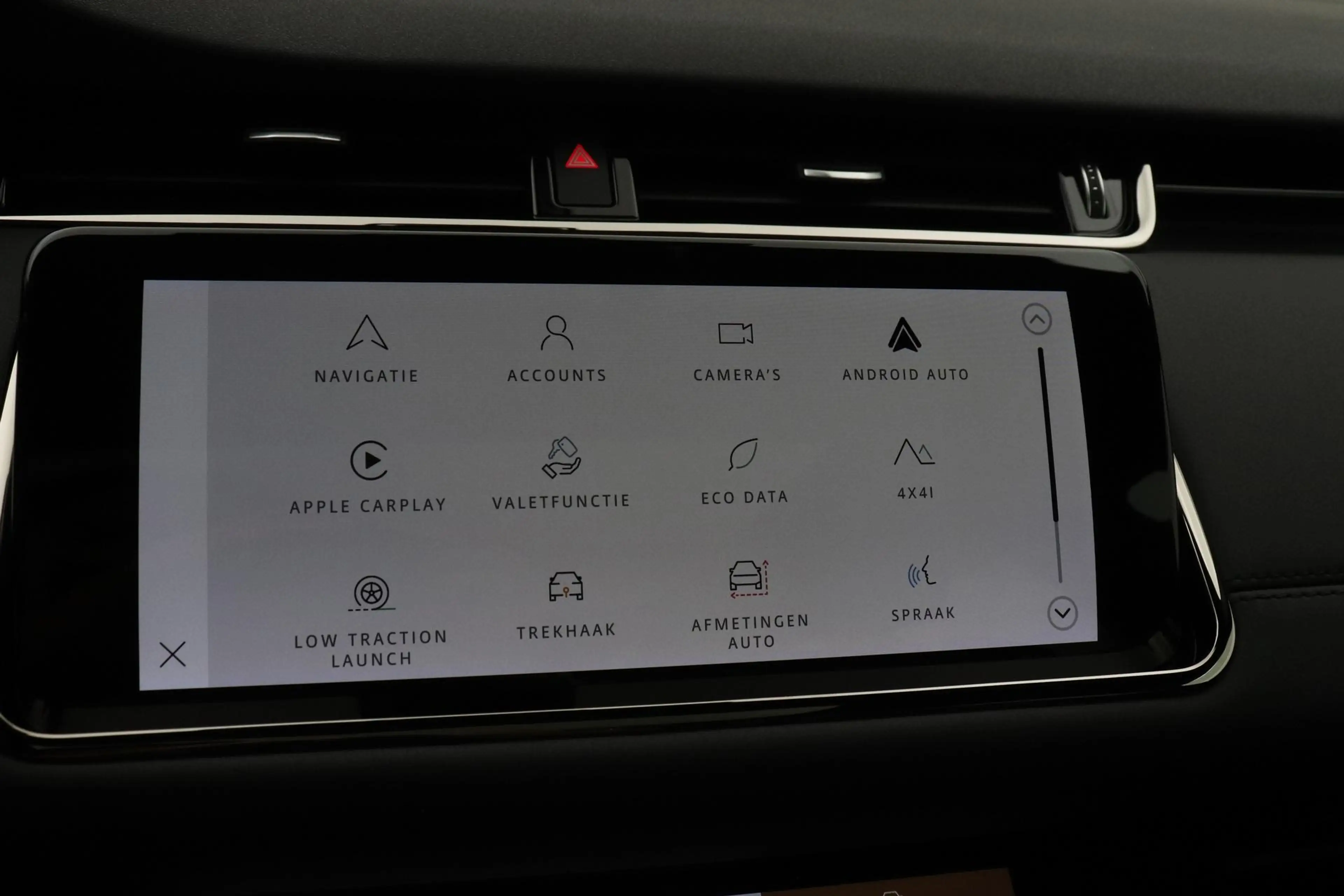 Land Rover Range Rover Evoque 1.5 P300e AWD R-Dynamic SE | Panoramadak | Trekhaa — photo 29