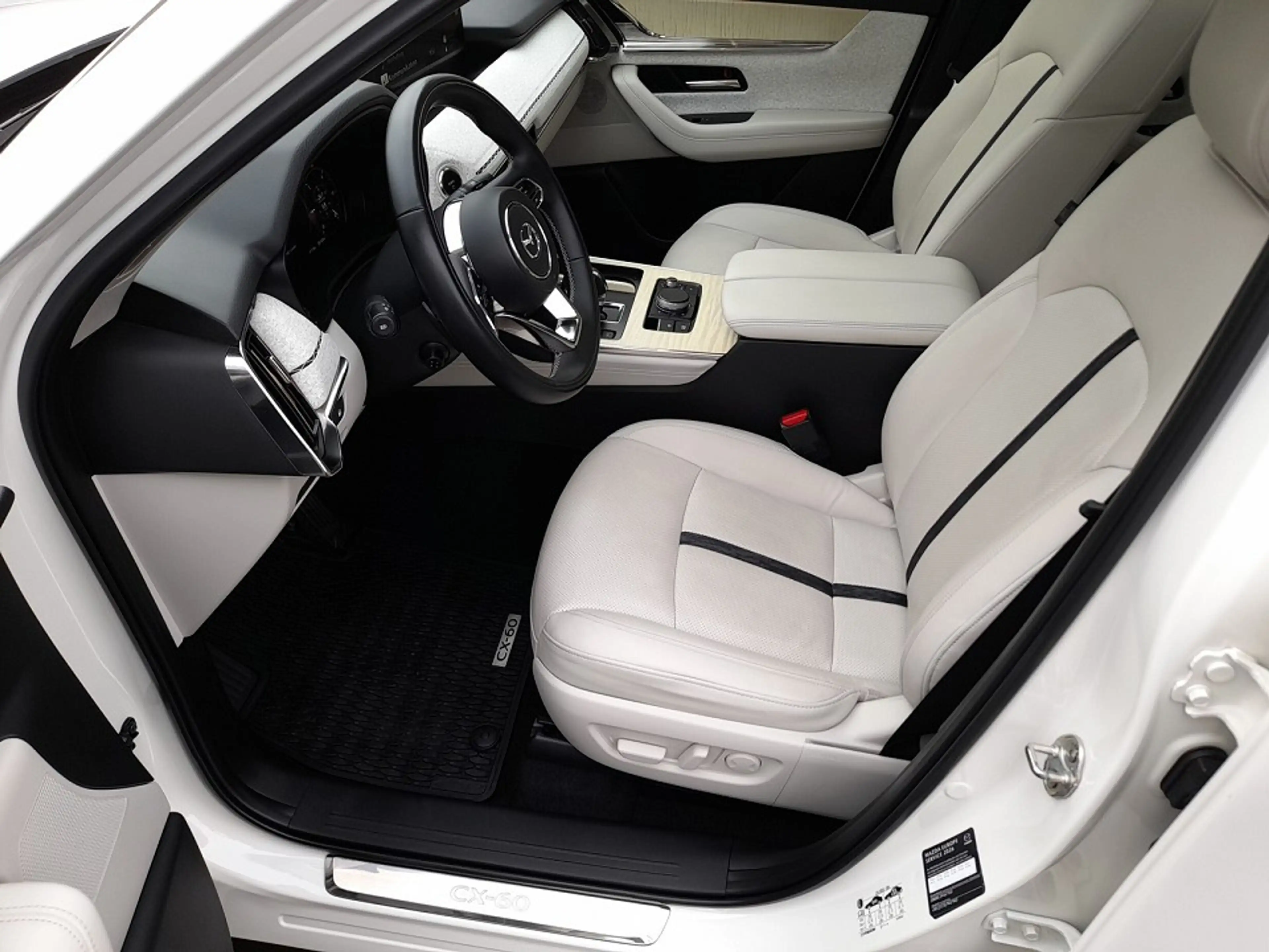 Mazda CX-60 e-SKYACTIV PHEV TAKUMI CON-P DRI-P COM-P PAN-P CX- — photo 8