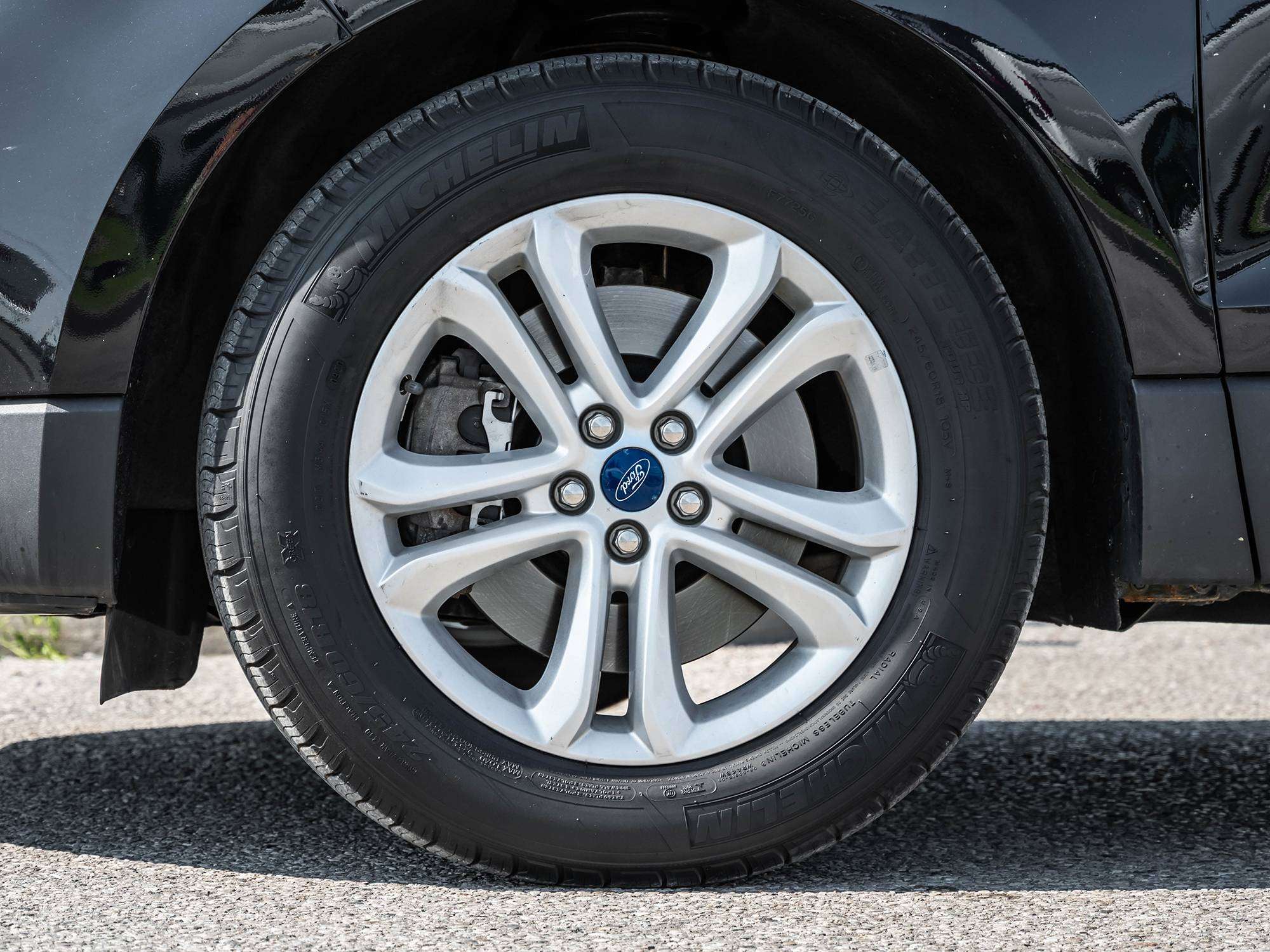 2020 Ford Edge