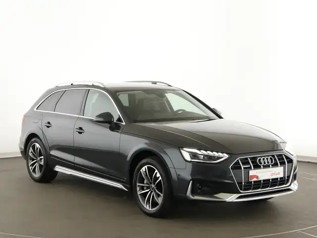 Audi A4 view 9