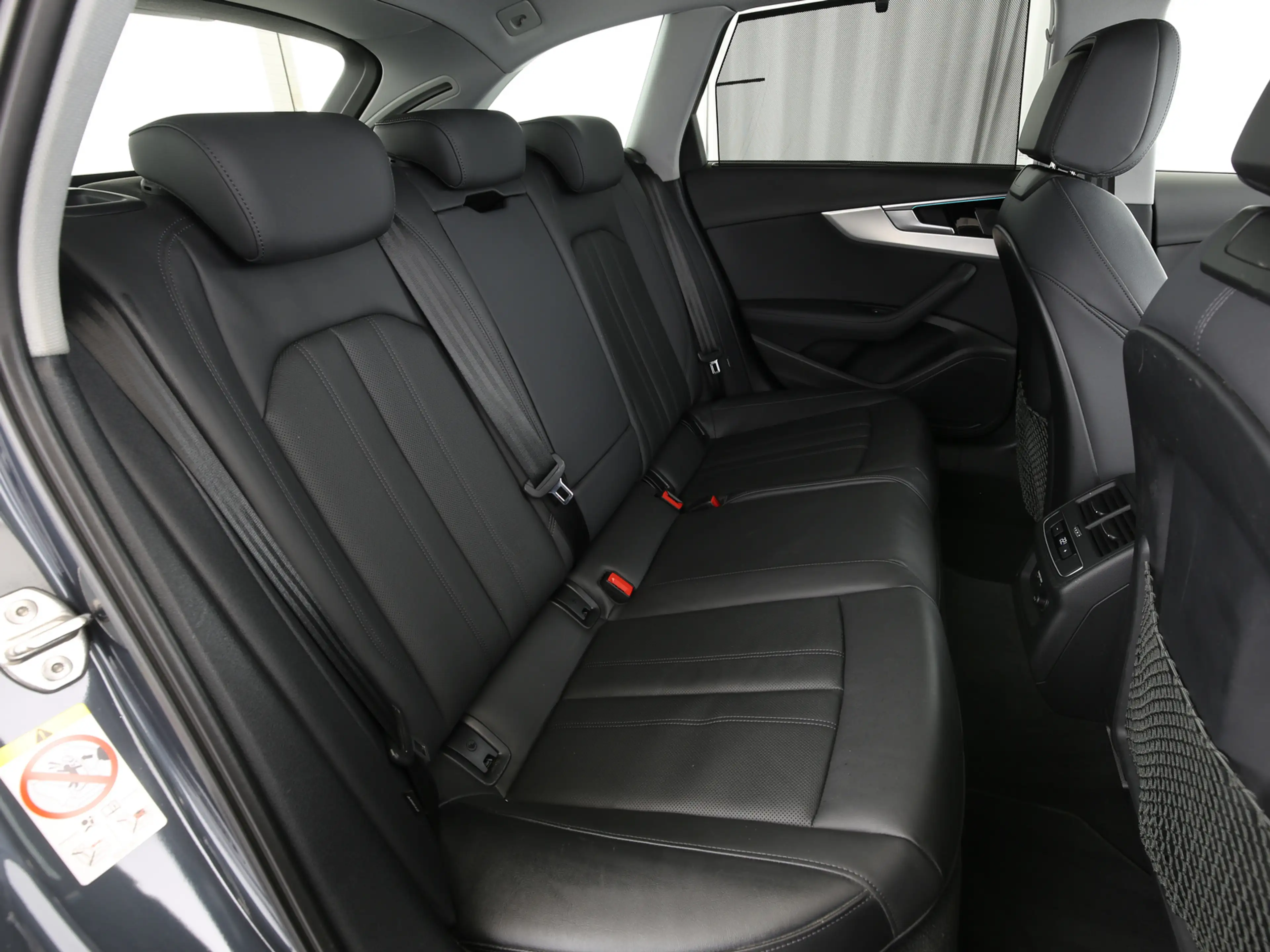 Audi A4 allroad 50 TDI quattro tiptronic — photo 15