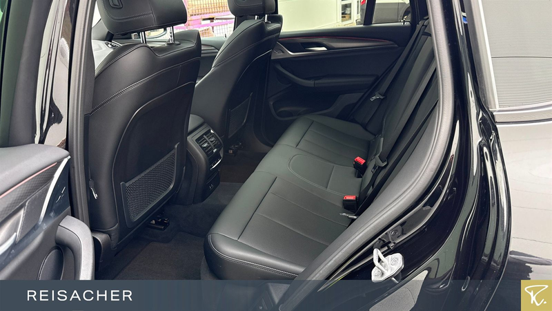 BMW X4 xDrive 30i A — photo 8