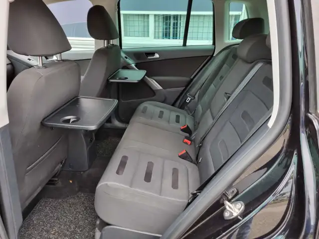 Volkswagen Tiguan view 15