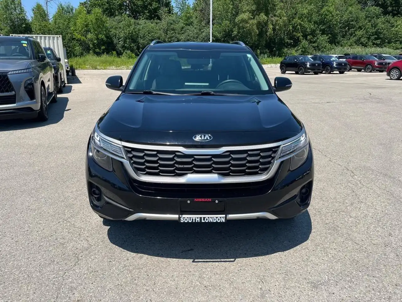 Kia Seltos photo Kia Seltos