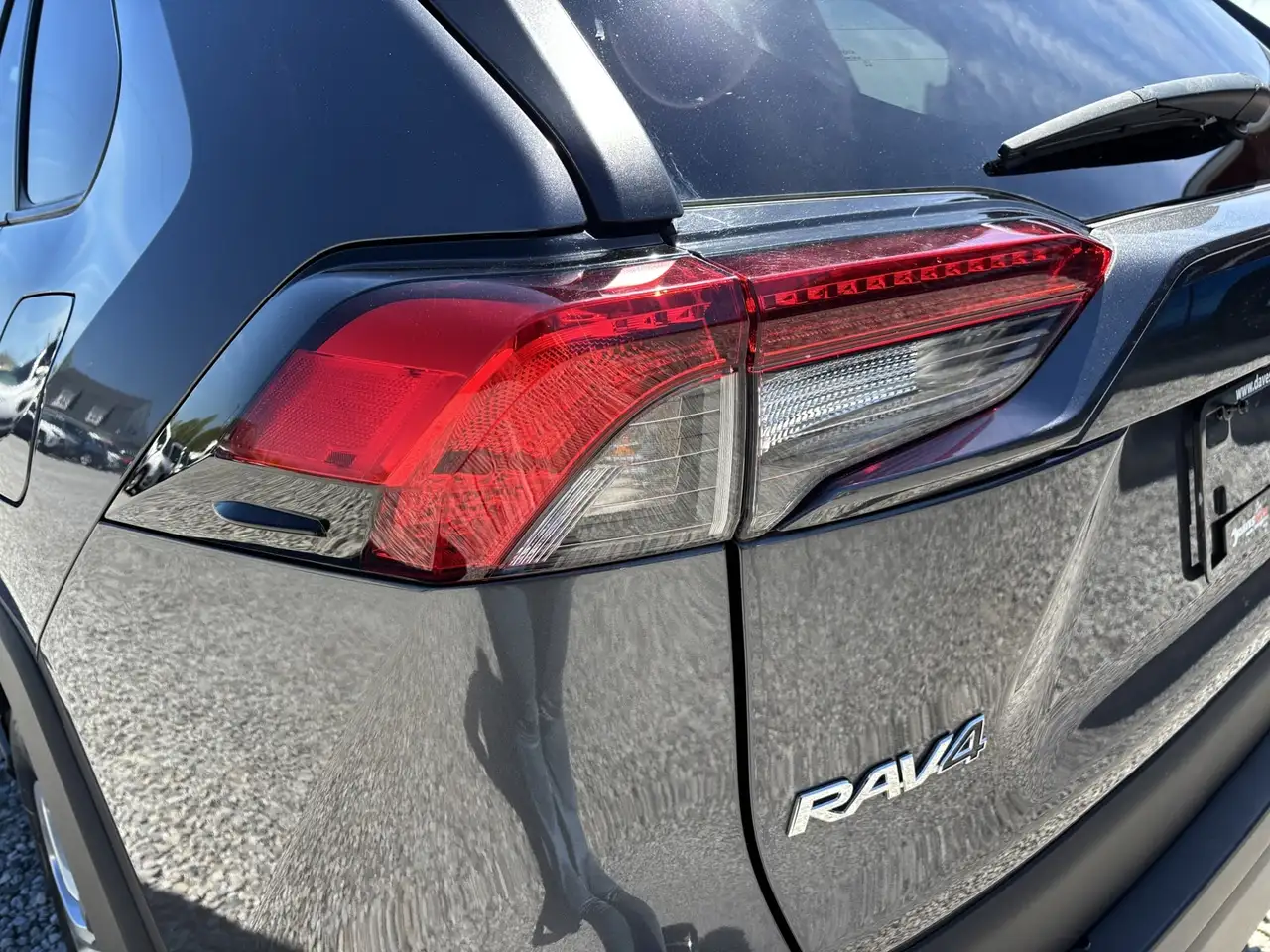 Toyota RAV 4 снимка Toyota RAV 4