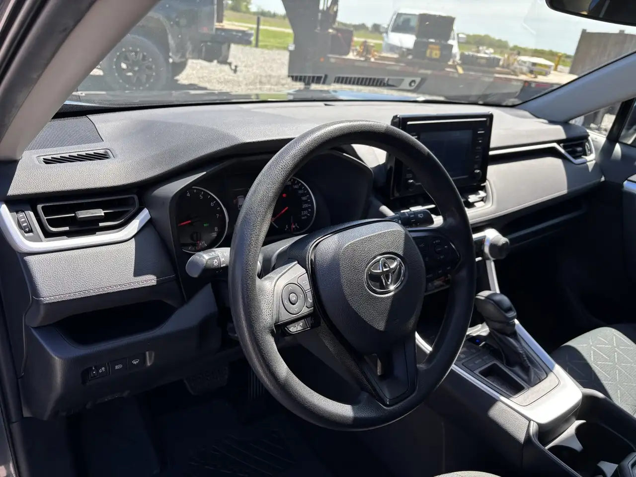 Toyota RAV 4 снимка Toyota RAV 4