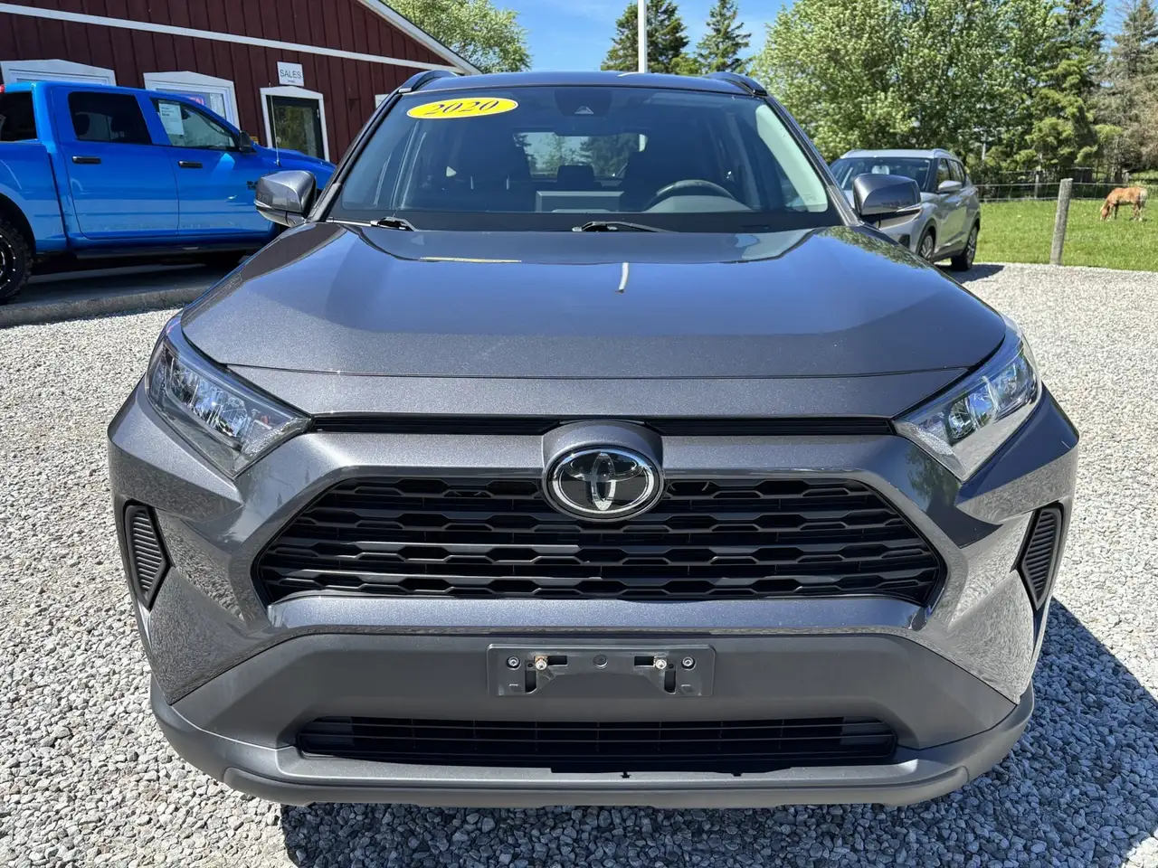 Toyota RAV 4 снимка Toyota RAV 4