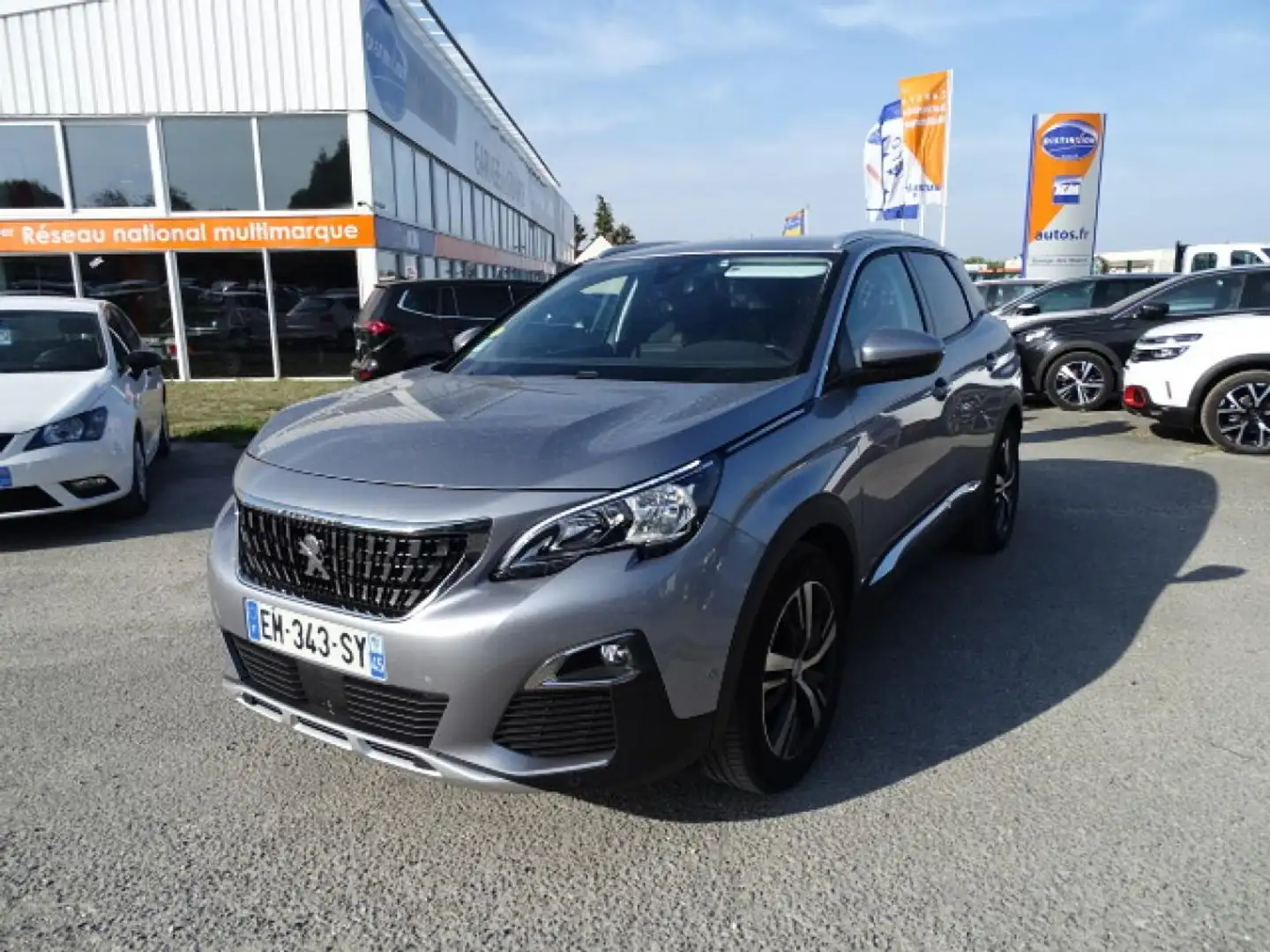 Peugeot 3008 1.6 BLUEHDi S\u0026S 120 ALLURE Grau - 1