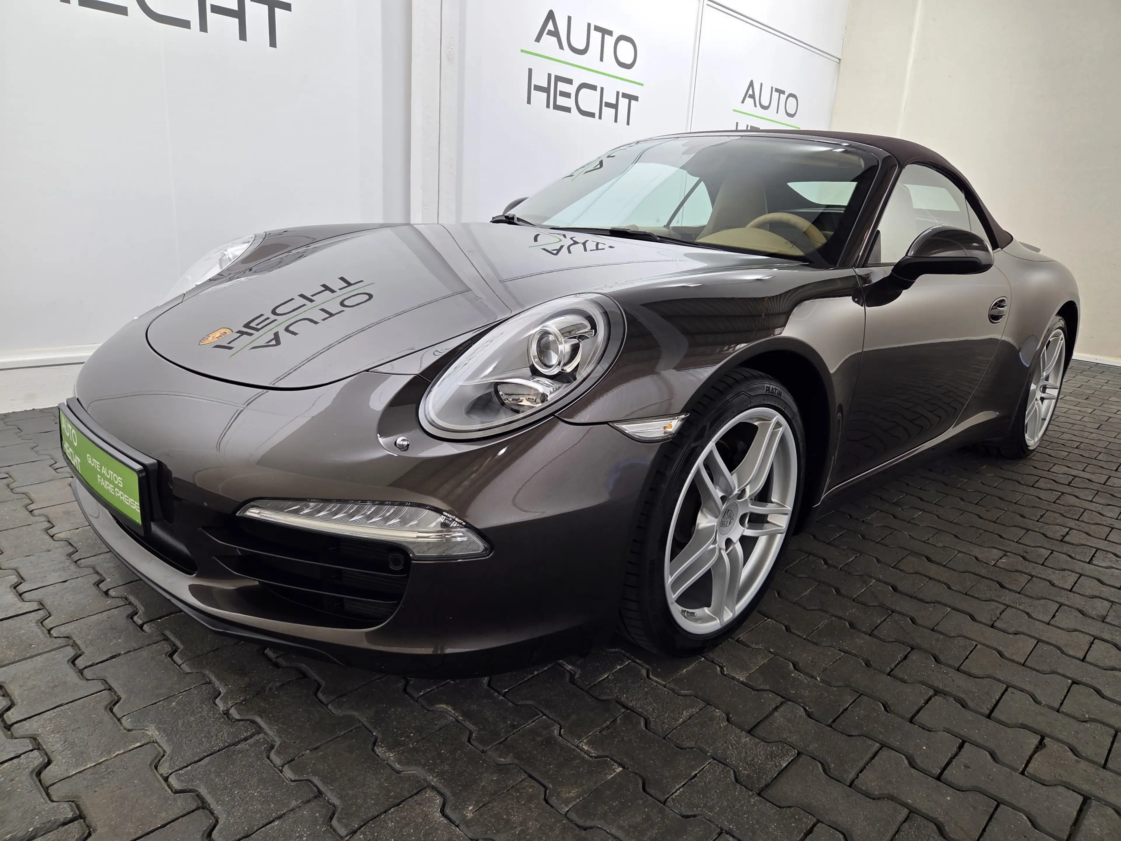 Porsche 991 Carrera Cabrio Sport Chrono — photo 19