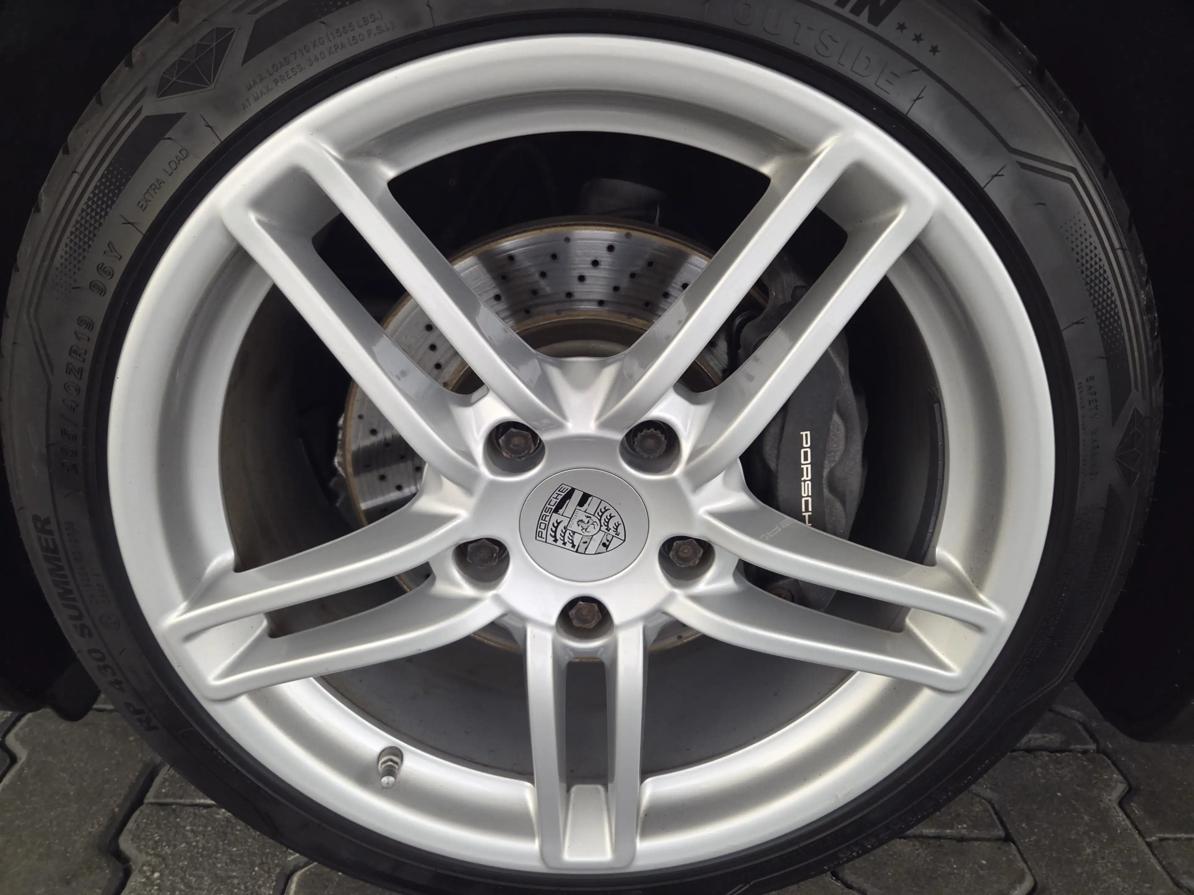Porsche 991 Carrera Cabrio Sport Chrono — photo 9