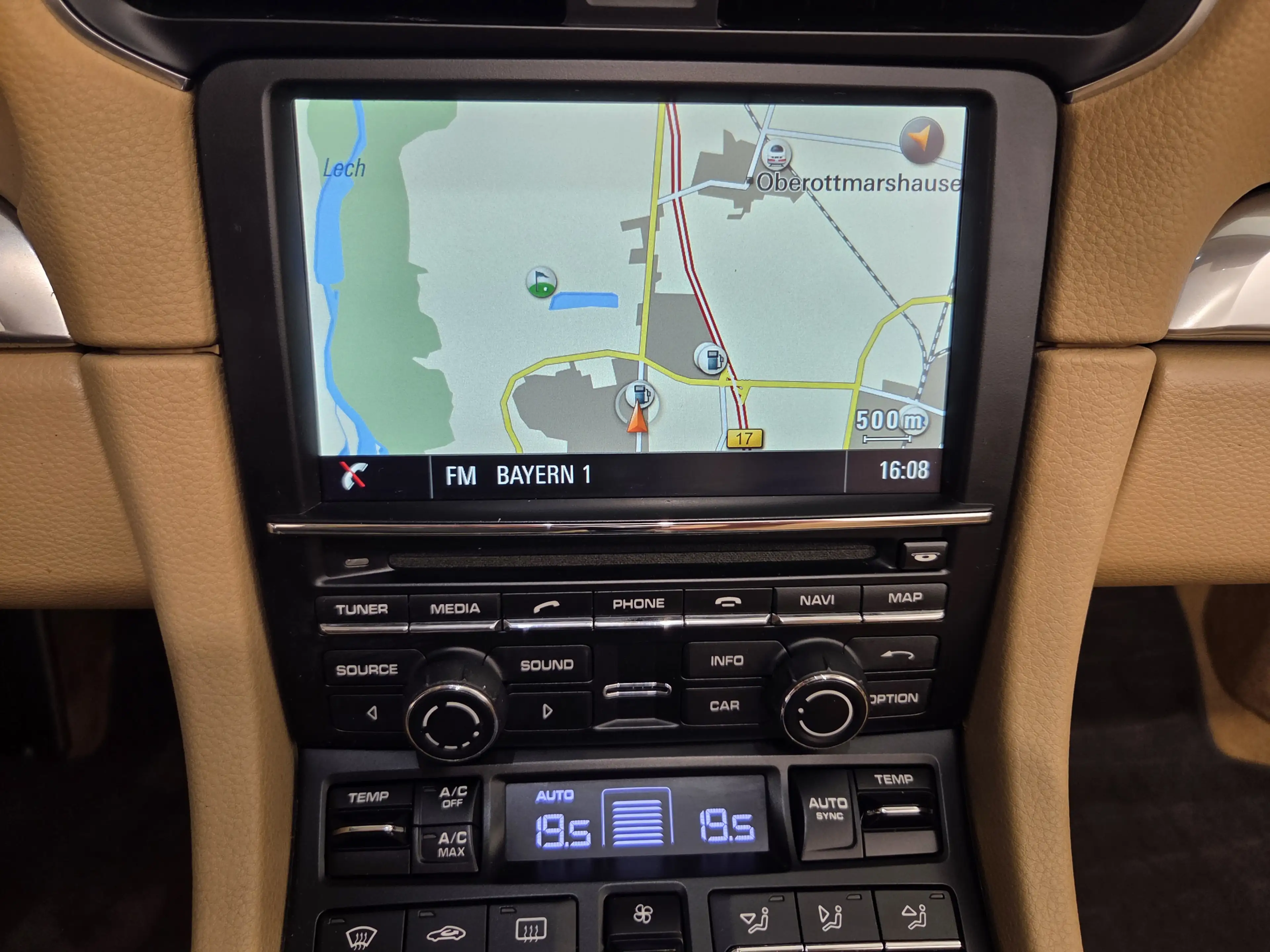Porsche 991 Carrera Cabrio Sport Chrono — photo 16