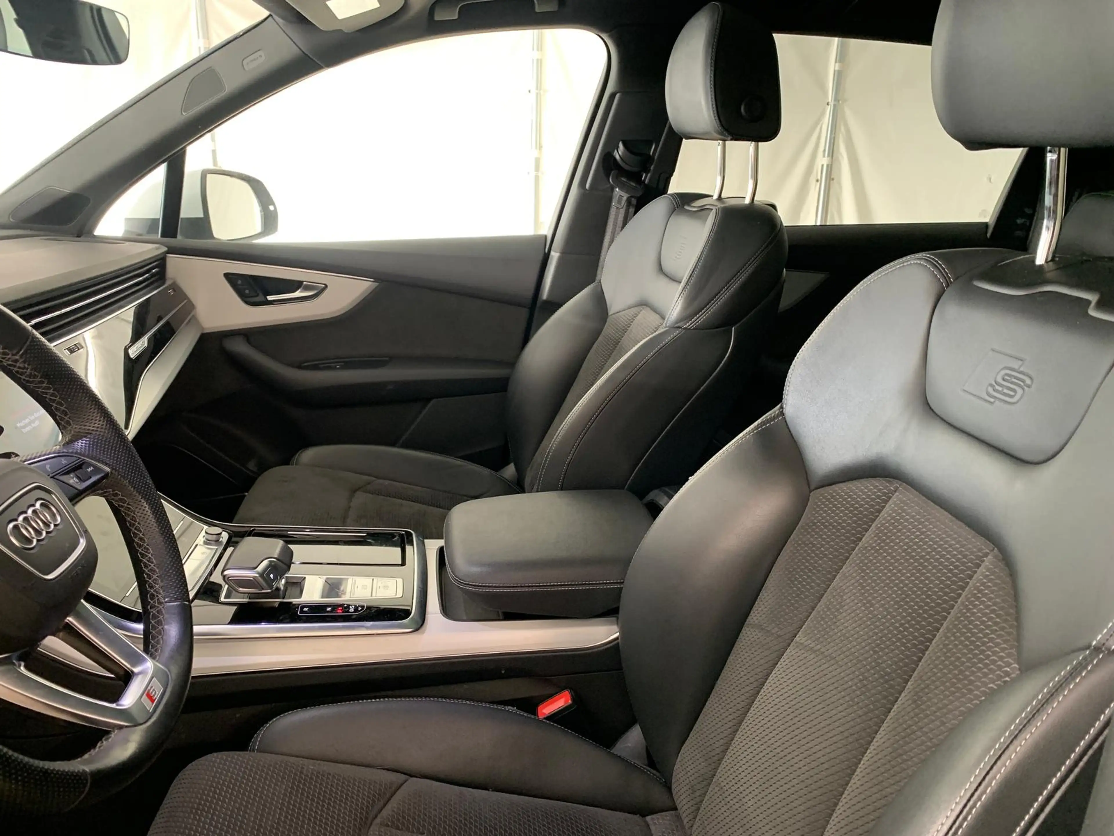 Audi Q7 quattro S line 20" Pano VirCockp 4xSH Kam ACC — photo 12