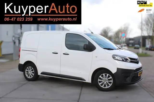 Toyota Proace Compact 1.6 D-4D Cool Comfort dealer onderhouden t