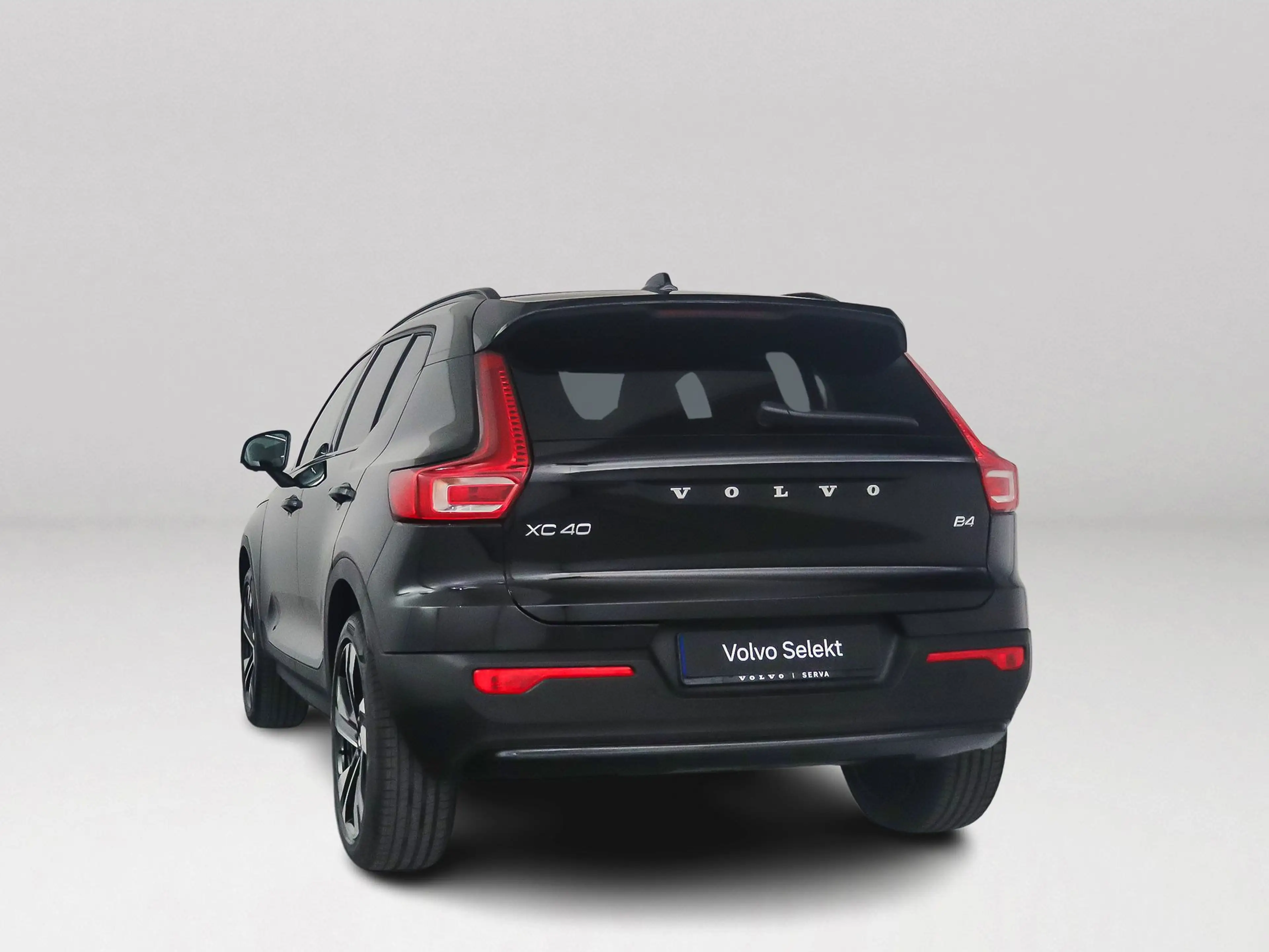 Volvo XC40 B4 Plus Dark | Panoramadak | 360° camera | Harman — photo 12