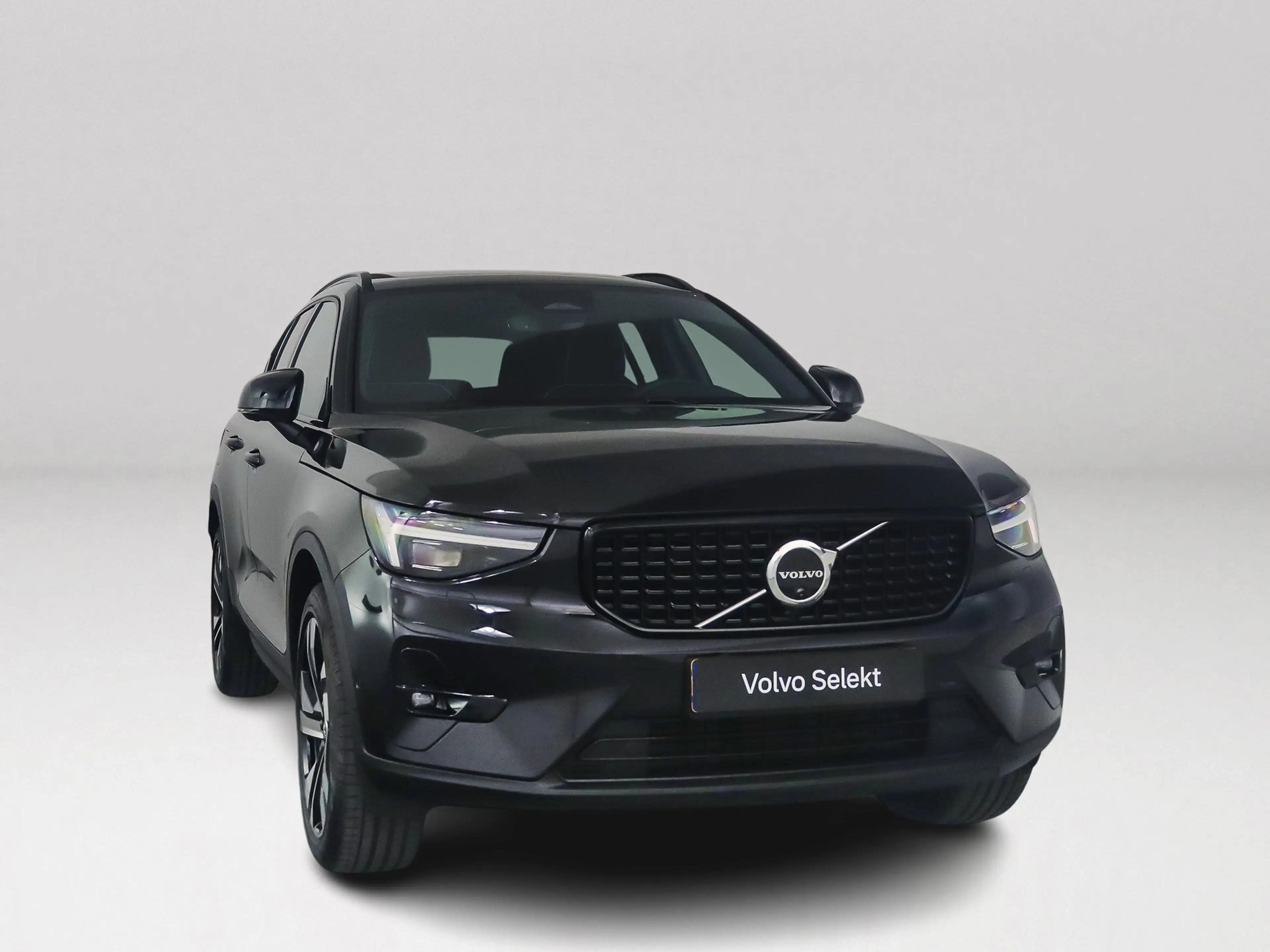 Volvo XC40 B4 Plus Dark | Panoramadak | 360° camera | Harman — photo 11