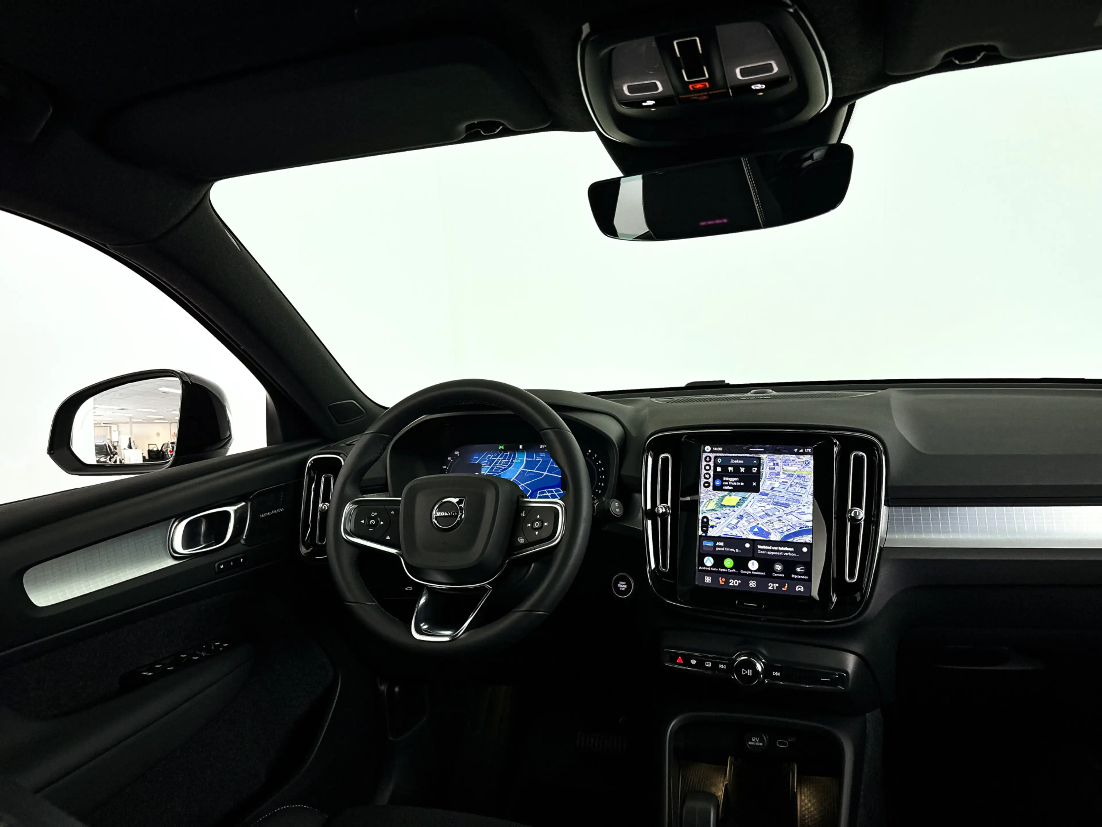 Volvo XC40 B4 Plus Dark | Panoramadak | 360° camera | Harman — photo 9