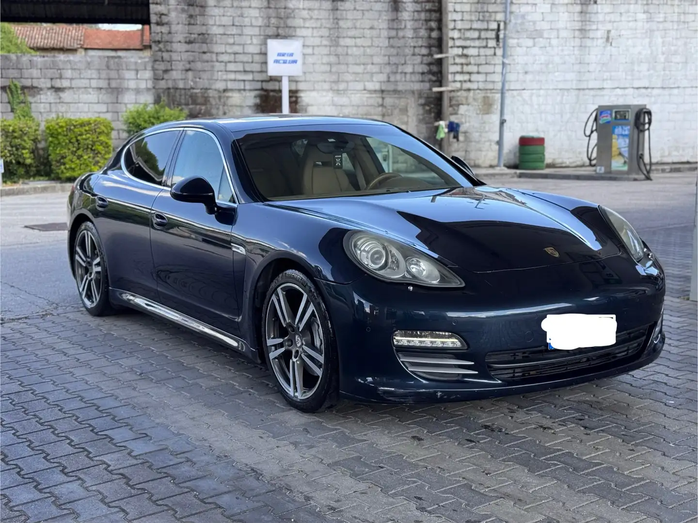 Porsche Panamera 4.8 4S - 1