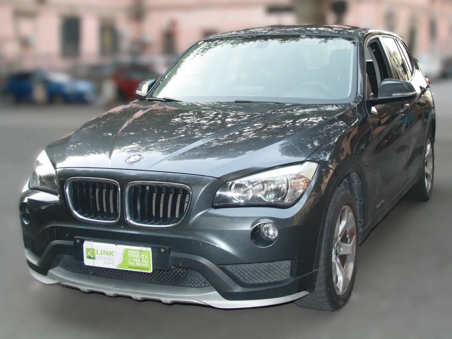 BMW X1 X1 E84 sdrive18d Msport Grau - 2